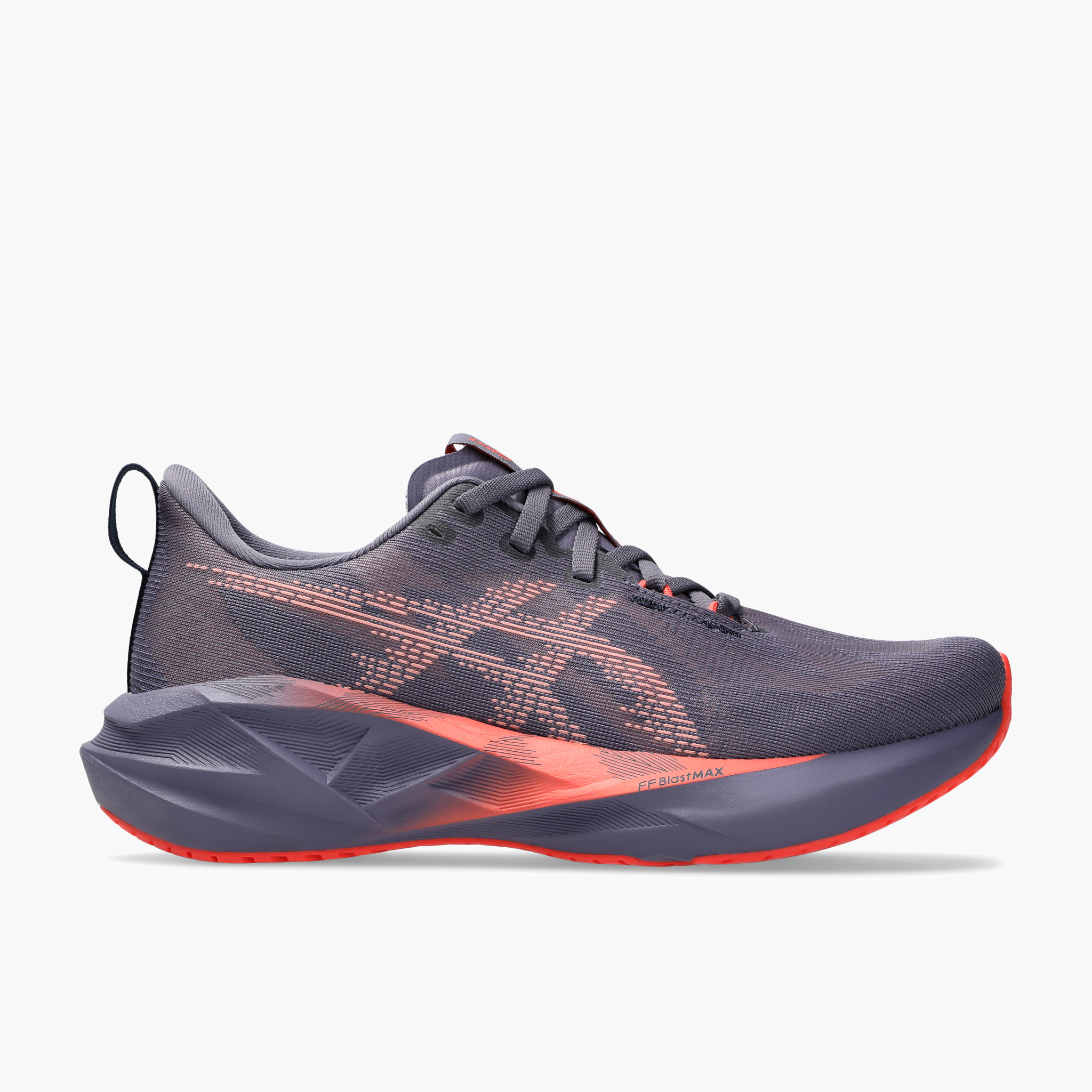 Lateral angle shot of Women's Novablast 5 in Greyish Purple/coral Reef