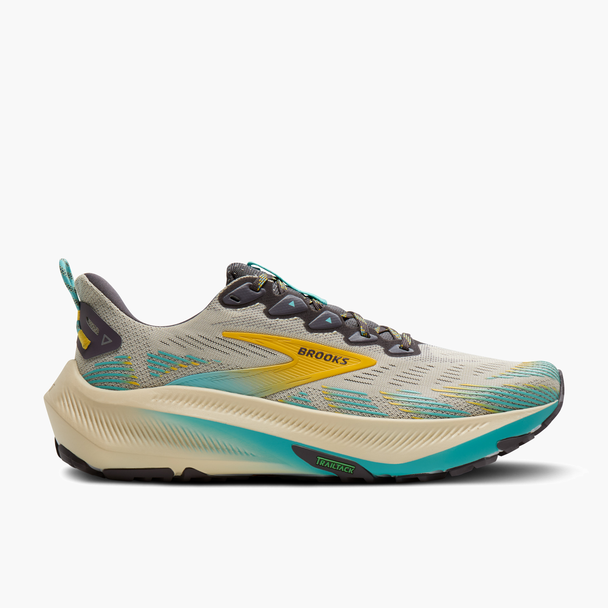 Lateral angle shot of Men's Ghost Trail in Bleached Sand / Rabbit / Bluefish