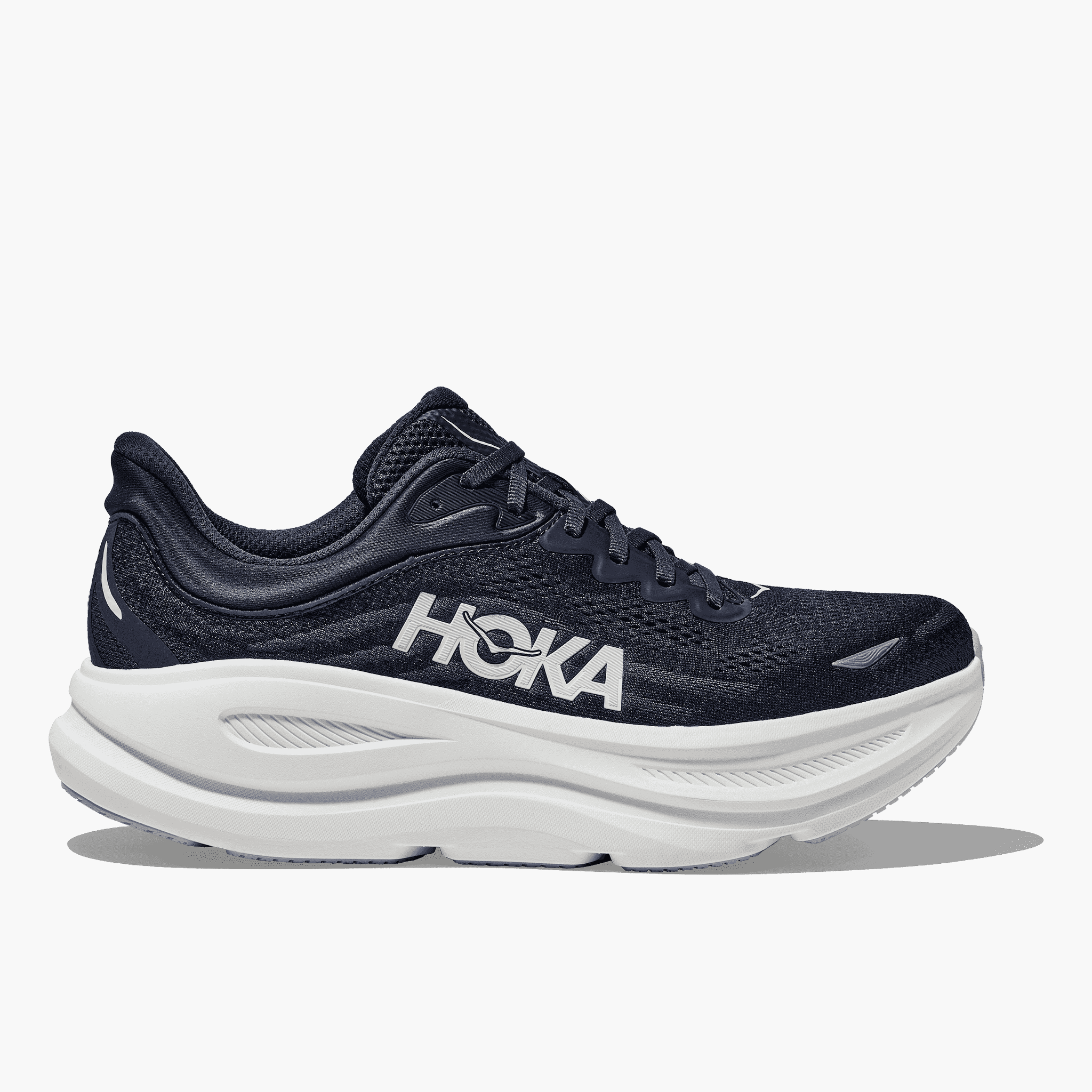 Lateral angle shot of Men's Bondi 9 in Varsity Navy / White