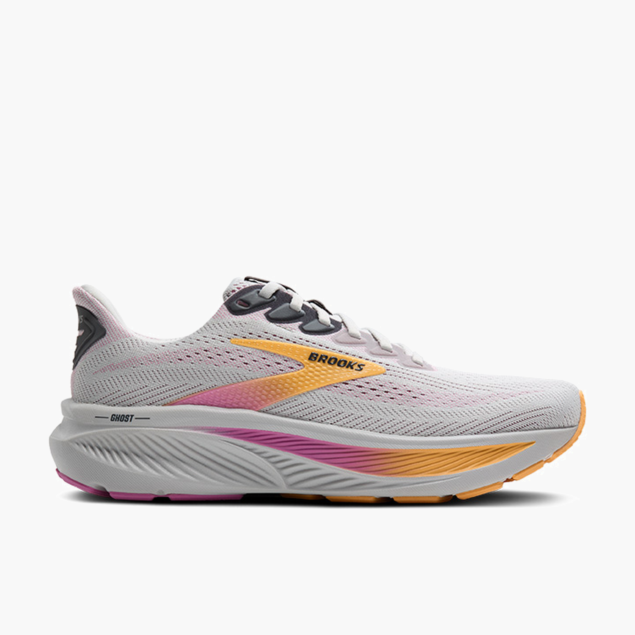 Lateral angle shot of Women's Ghost 17 in Oyster / Apricot / Pink