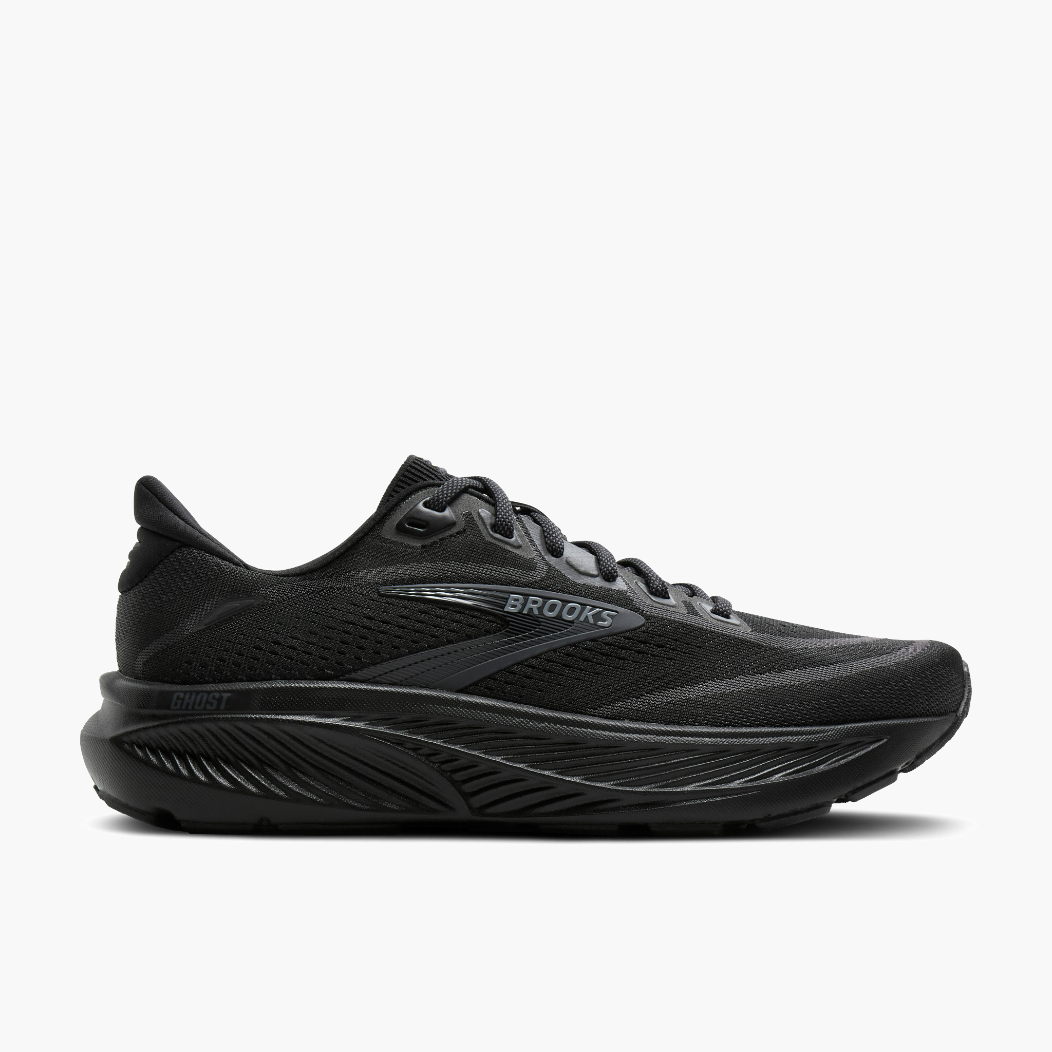 Lateral angle shot of Women's Ghost 18 in Black / Black / Ebony
