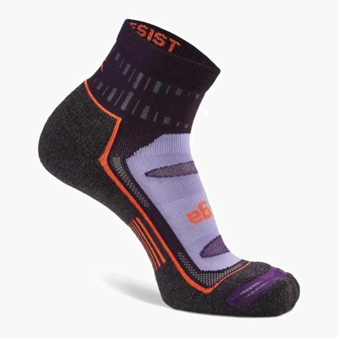 Blister Resist Quarter Socks in Plum - 1