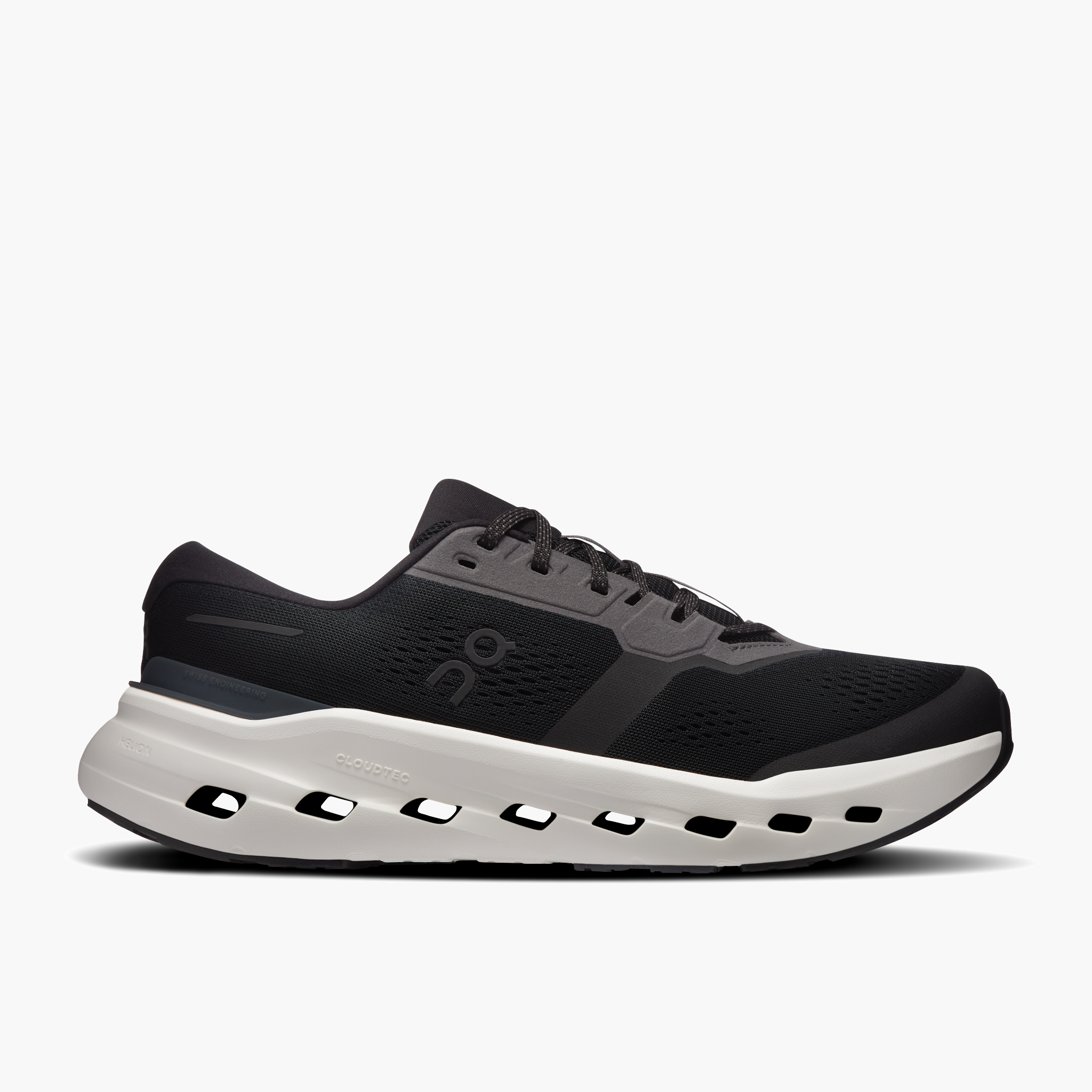 Lateral angle shot of Men's Cloudrunner 3 in Black | Ivory