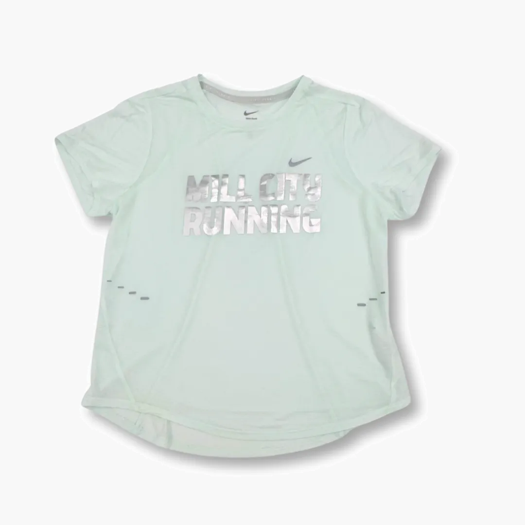 Women s Swift Breathe Short Sleeve in Barely Green - 1