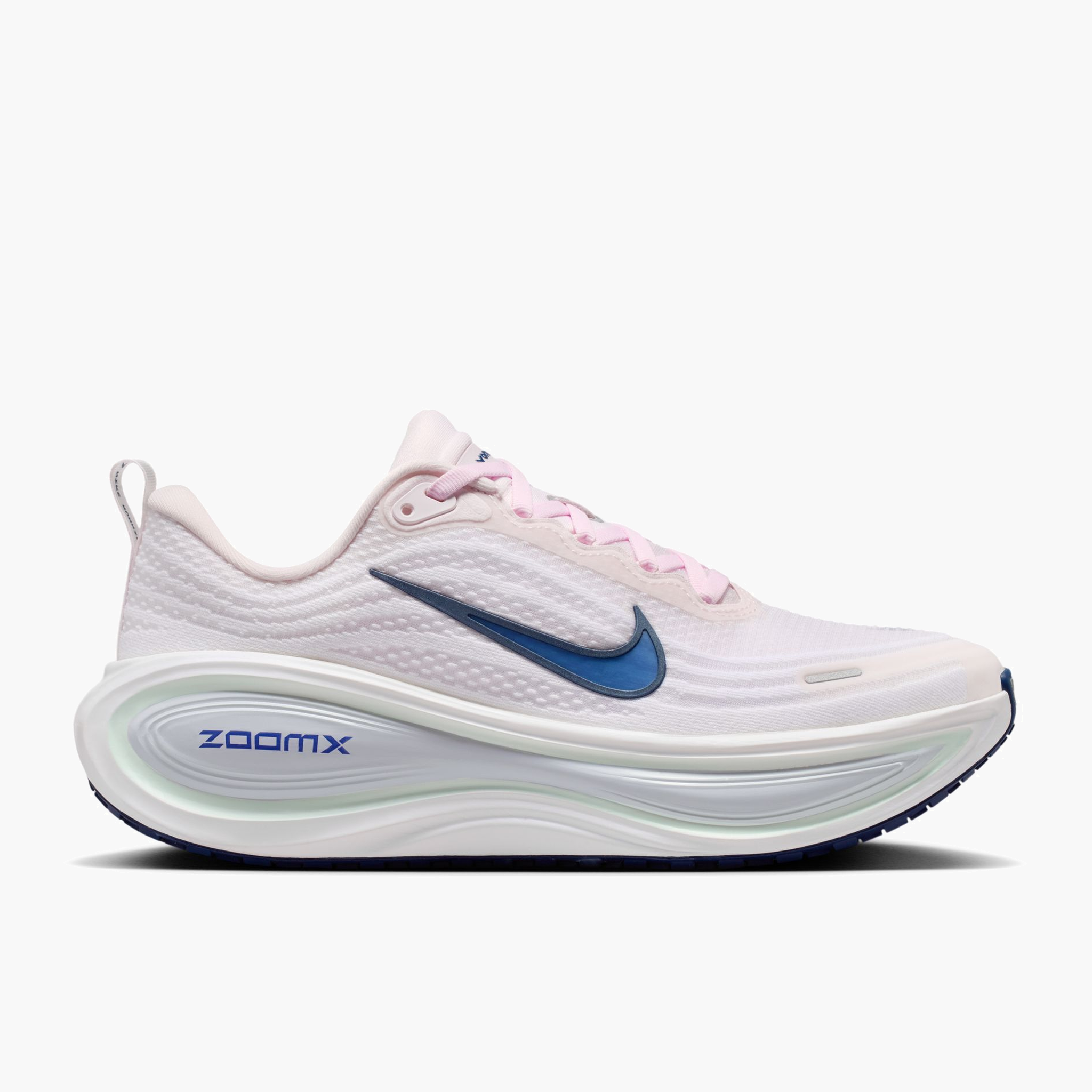 Lateral angle shot of Women's Vomero Plus in Pearl Pink / Midnight Navy-White