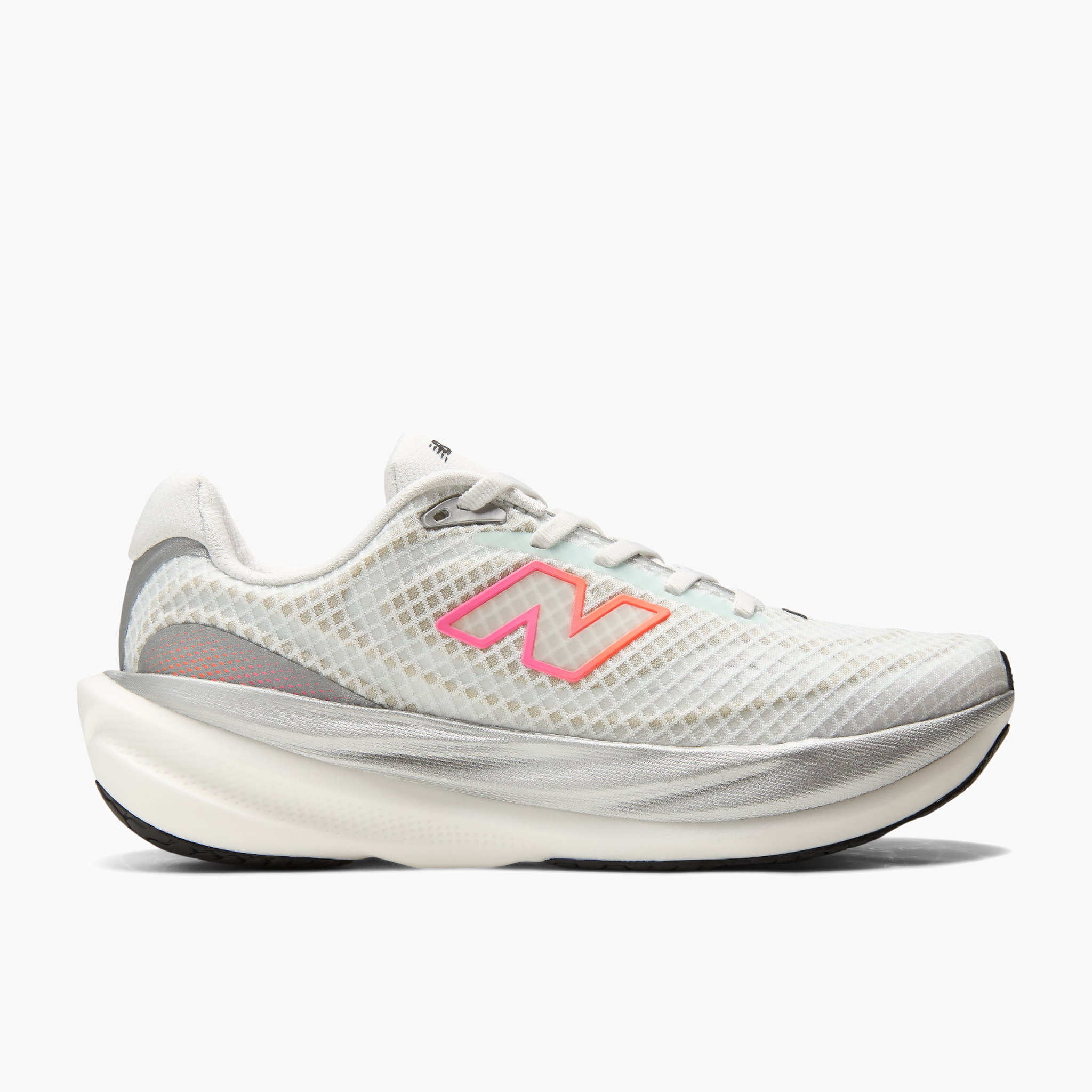 Lateral angle shot of Women's 1080 v15 in White / Pinkheat / Tangerineheat
