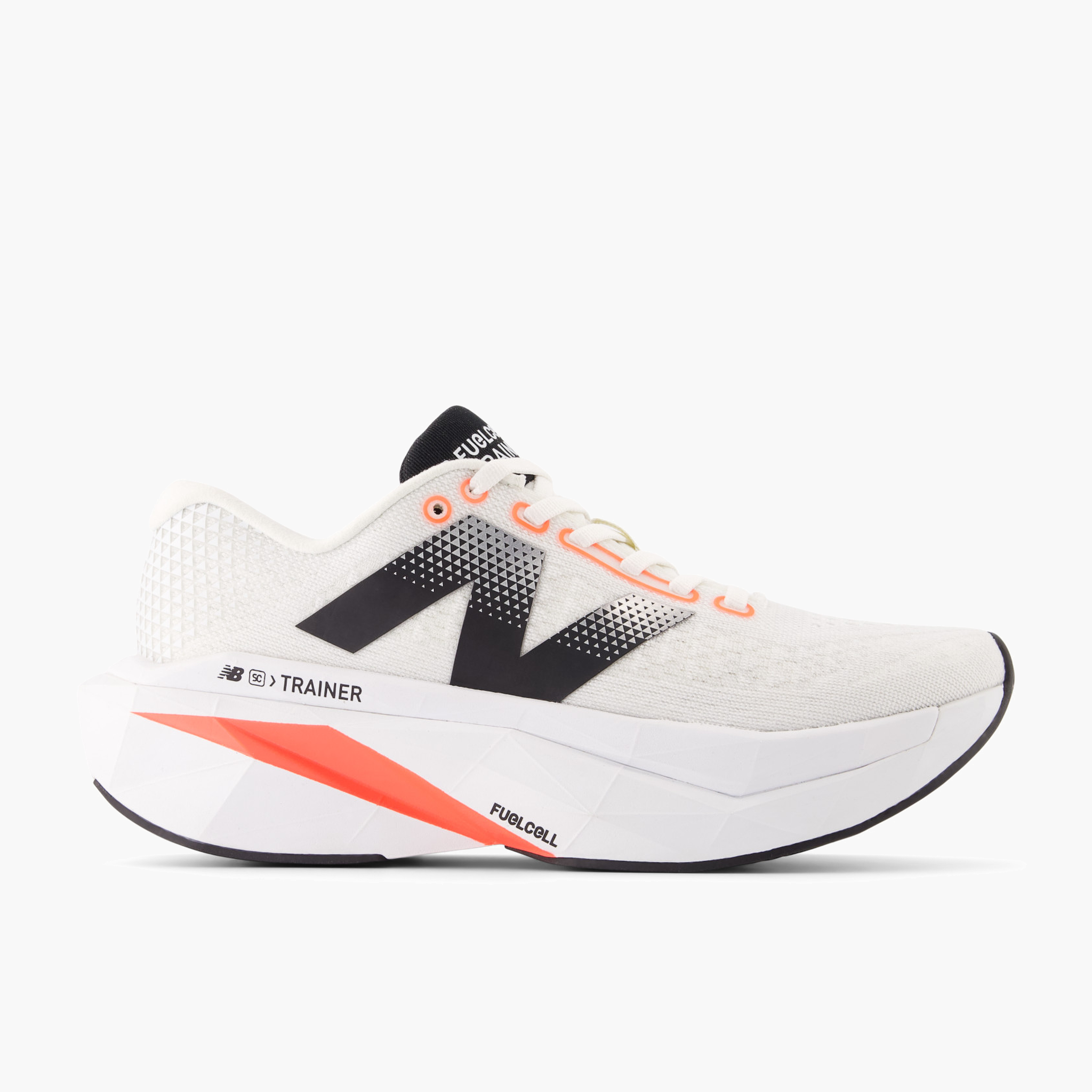Lateral angle shot of Women's Supercomp Trainer v3 in Sea Salt
