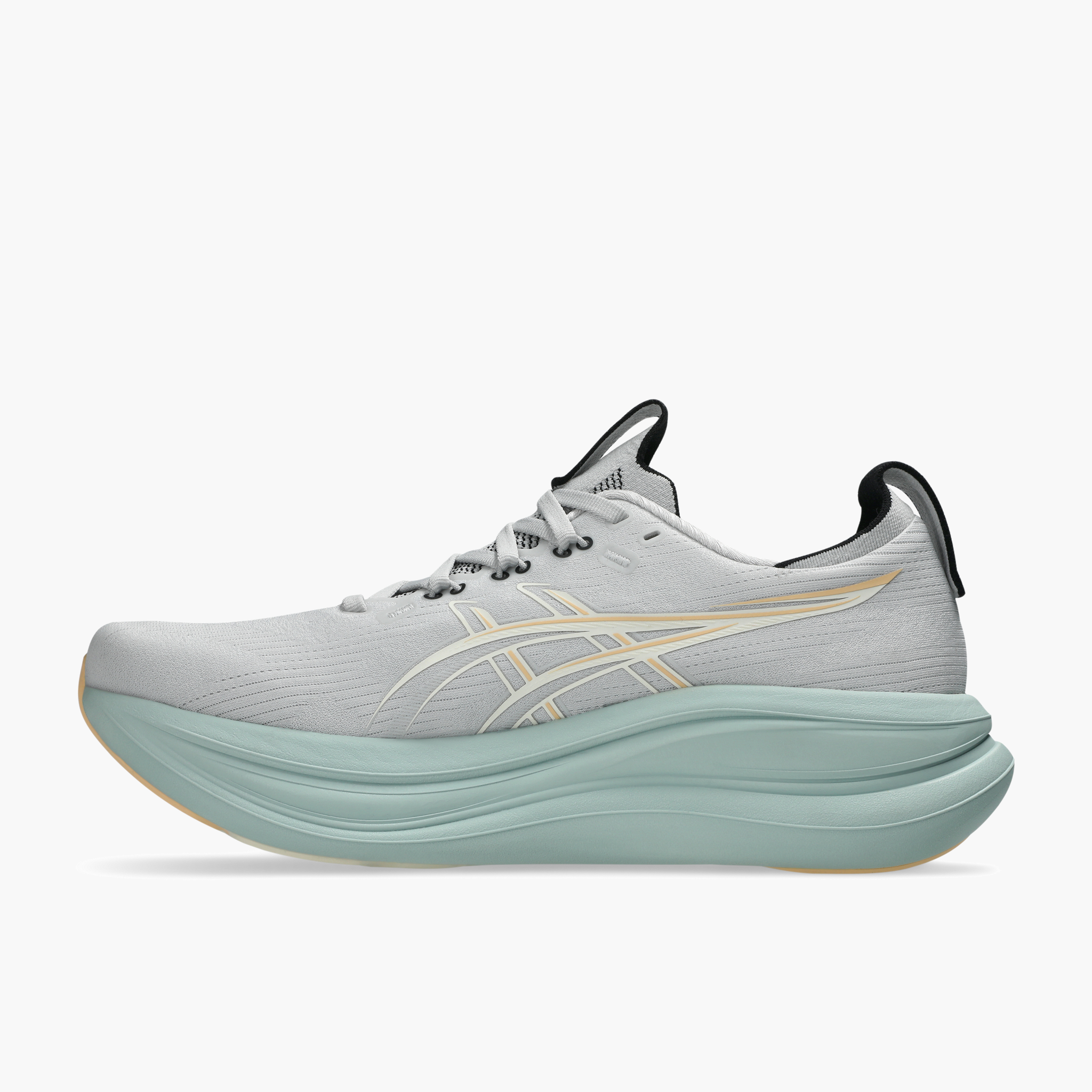 Medial angle shot of Men's Gel-Nimbus 28 in Cloud Grey / Cream