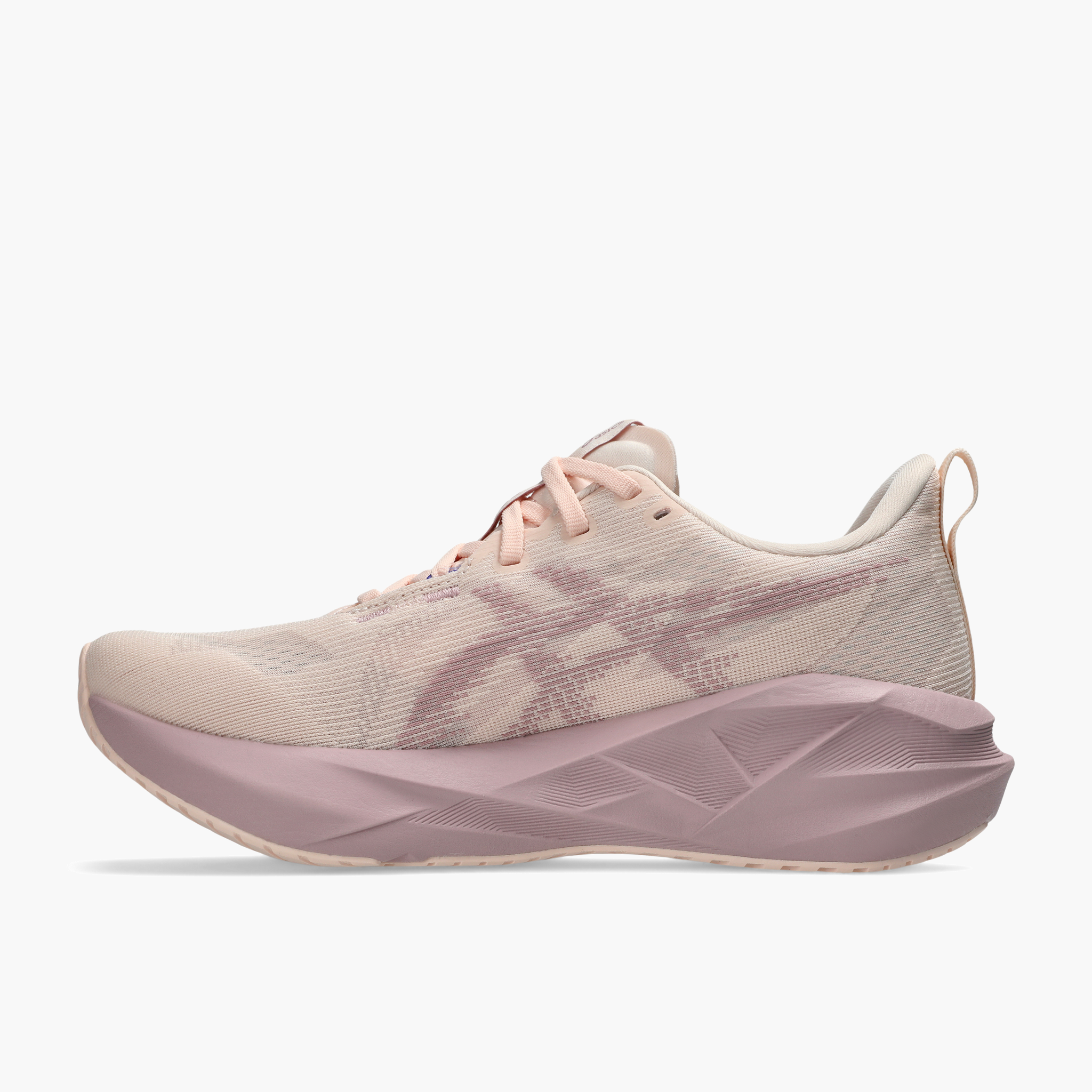 Medial angle shot of Women's Novablast 5 in Pearl Pink / Morganite