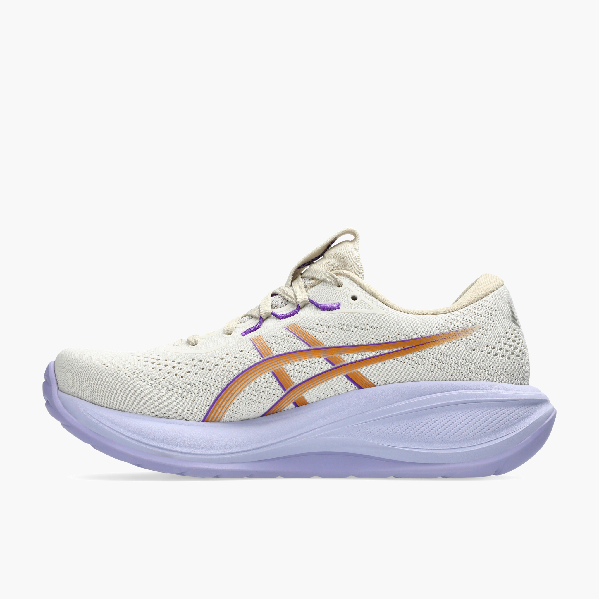 Medial angle shot of Women's Gel-Cumulus 28 in Oatmeal / Fresh Air