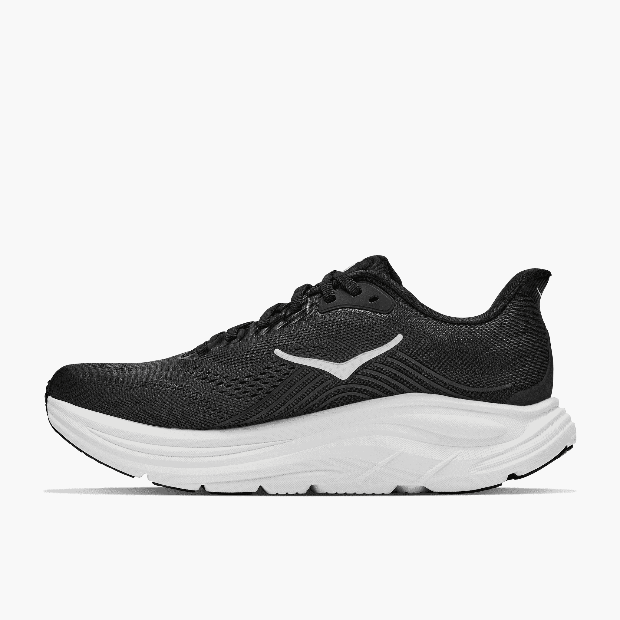 Medial angle shot of Women's Clifton 11 in Black / White