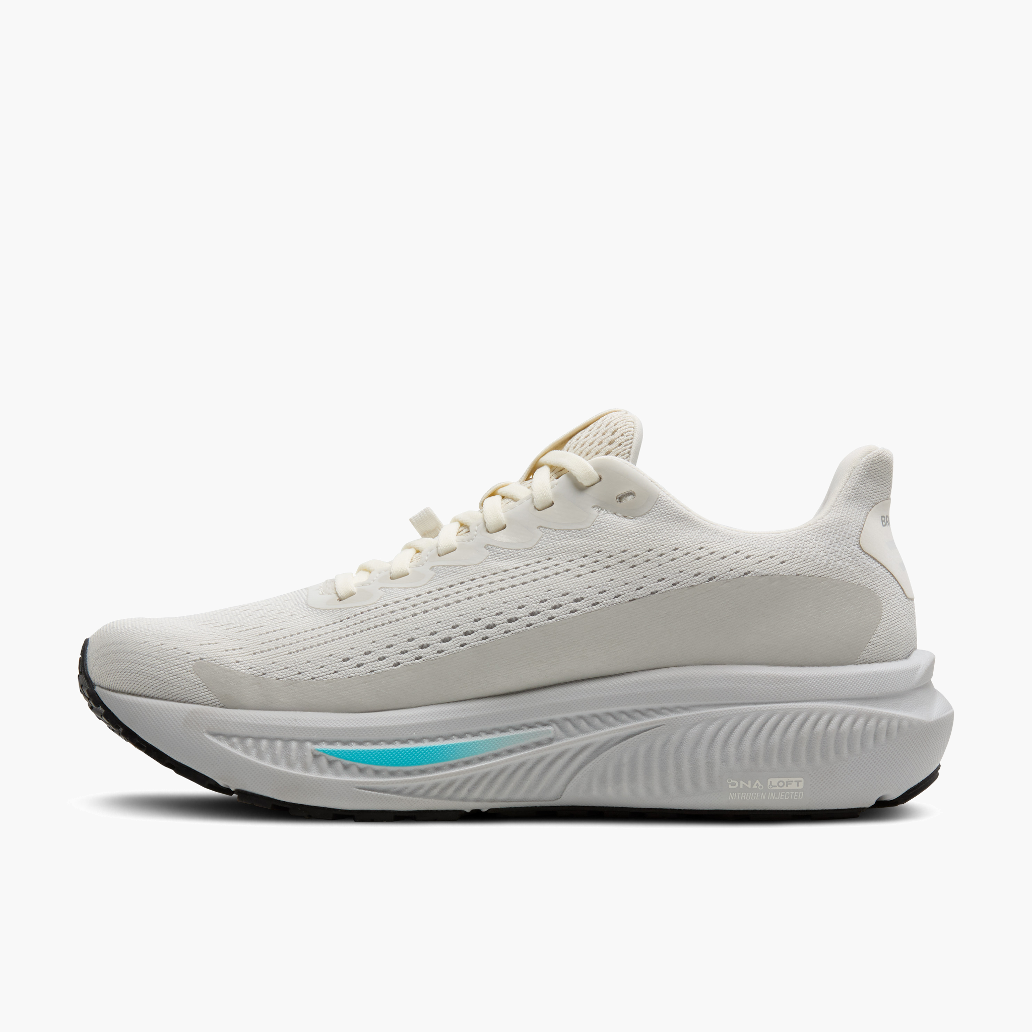 Medial angle shot of Women's Ghost 17 Gore-Tex in Coconut / Oyster / Blue
