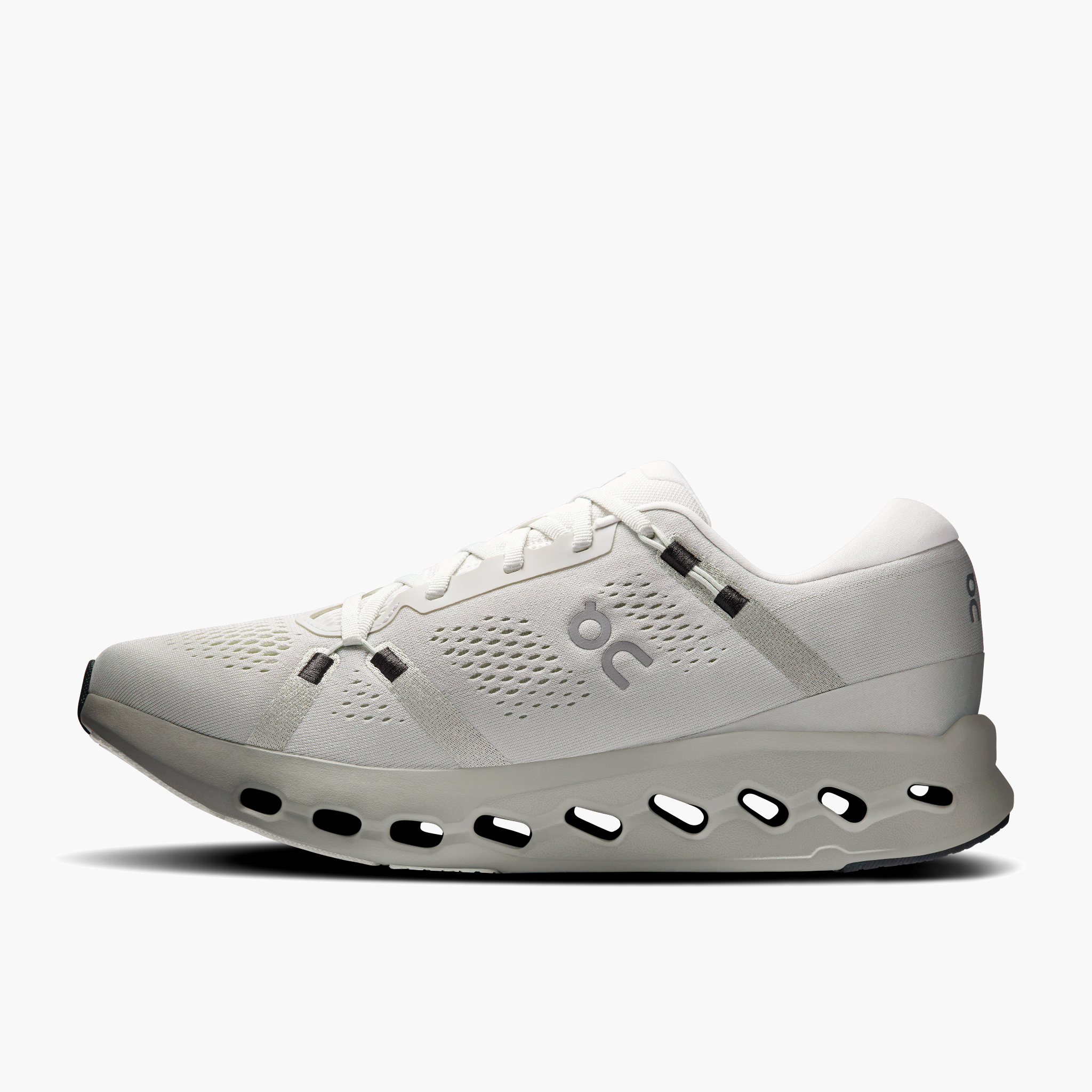 Medial angle shot of Men's Cloudsurfer 2 in Ivory | Iceberg