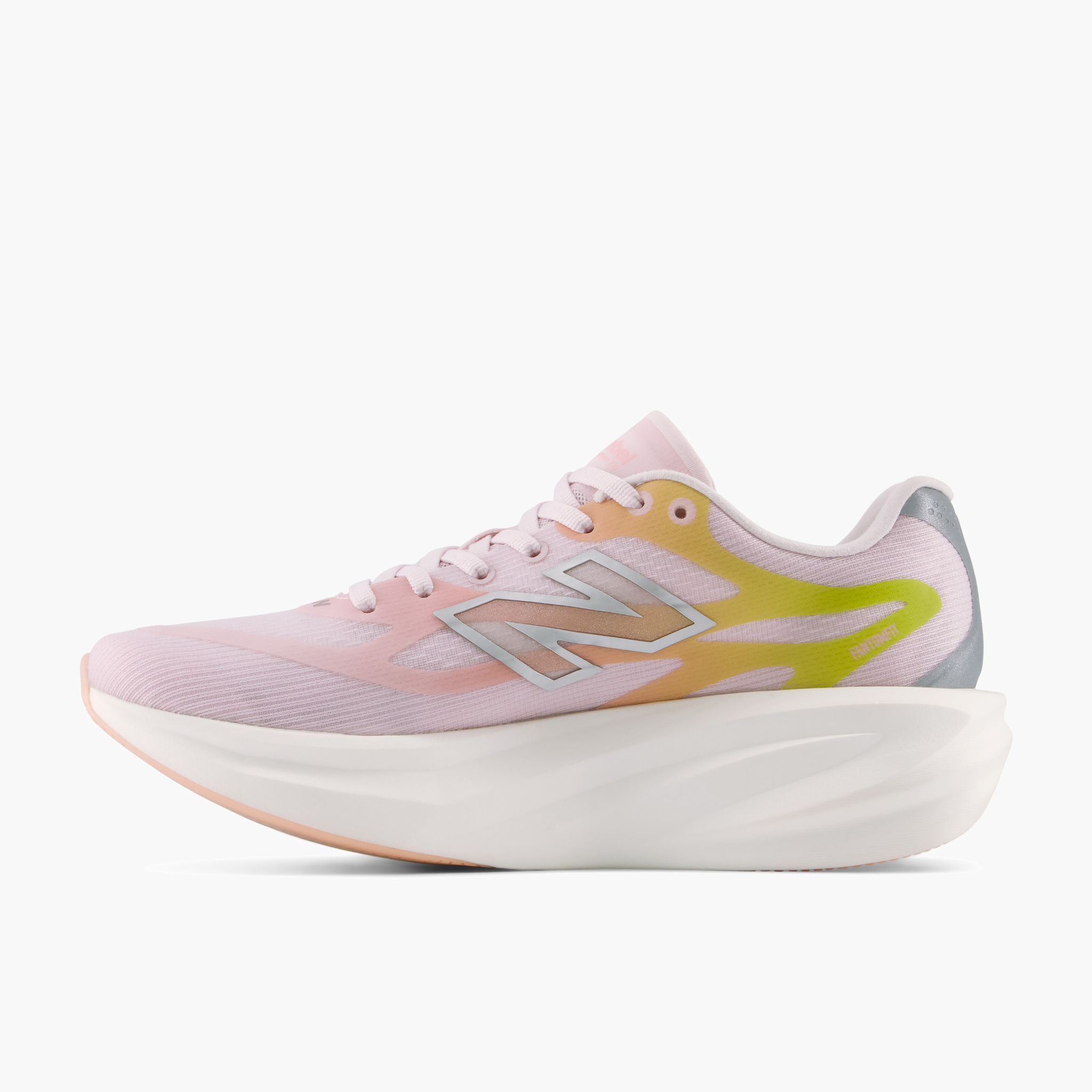 Medial angle shot of Women's Supercomp Rebel v1 in Pinkchalk / Pinklemonade