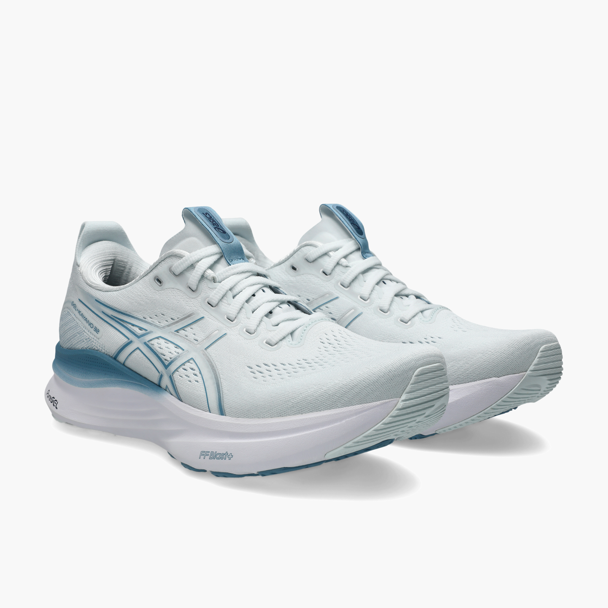 3/4 angle shot of Men's Gel-Kayano 32 in Arctic Blue / Pure Silver