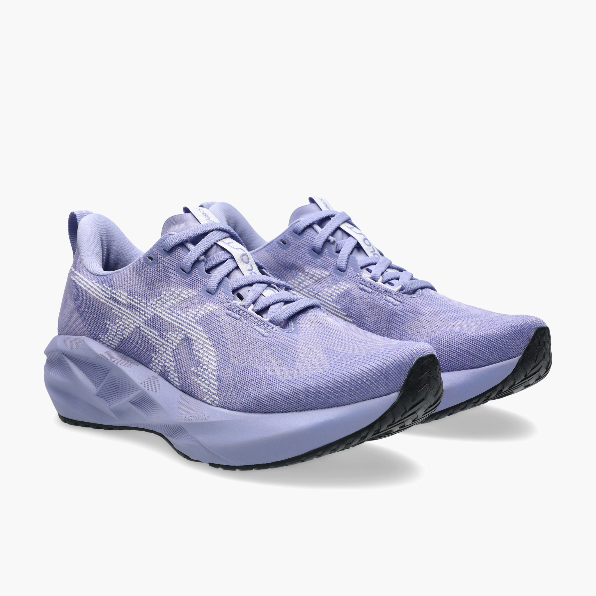 3/4 angle shot of Women's Novablast 5 in Bluebell / Lilac Hint