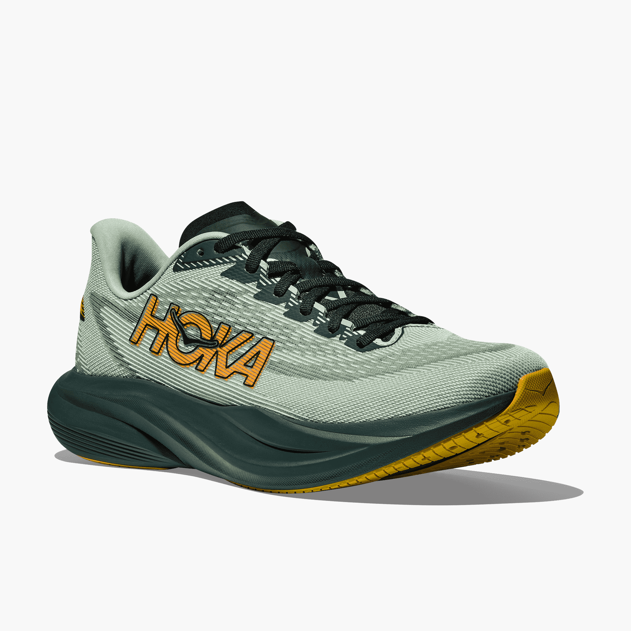 3/4 angle shot of Men's Mach 7 in Sage / Bay Leaf