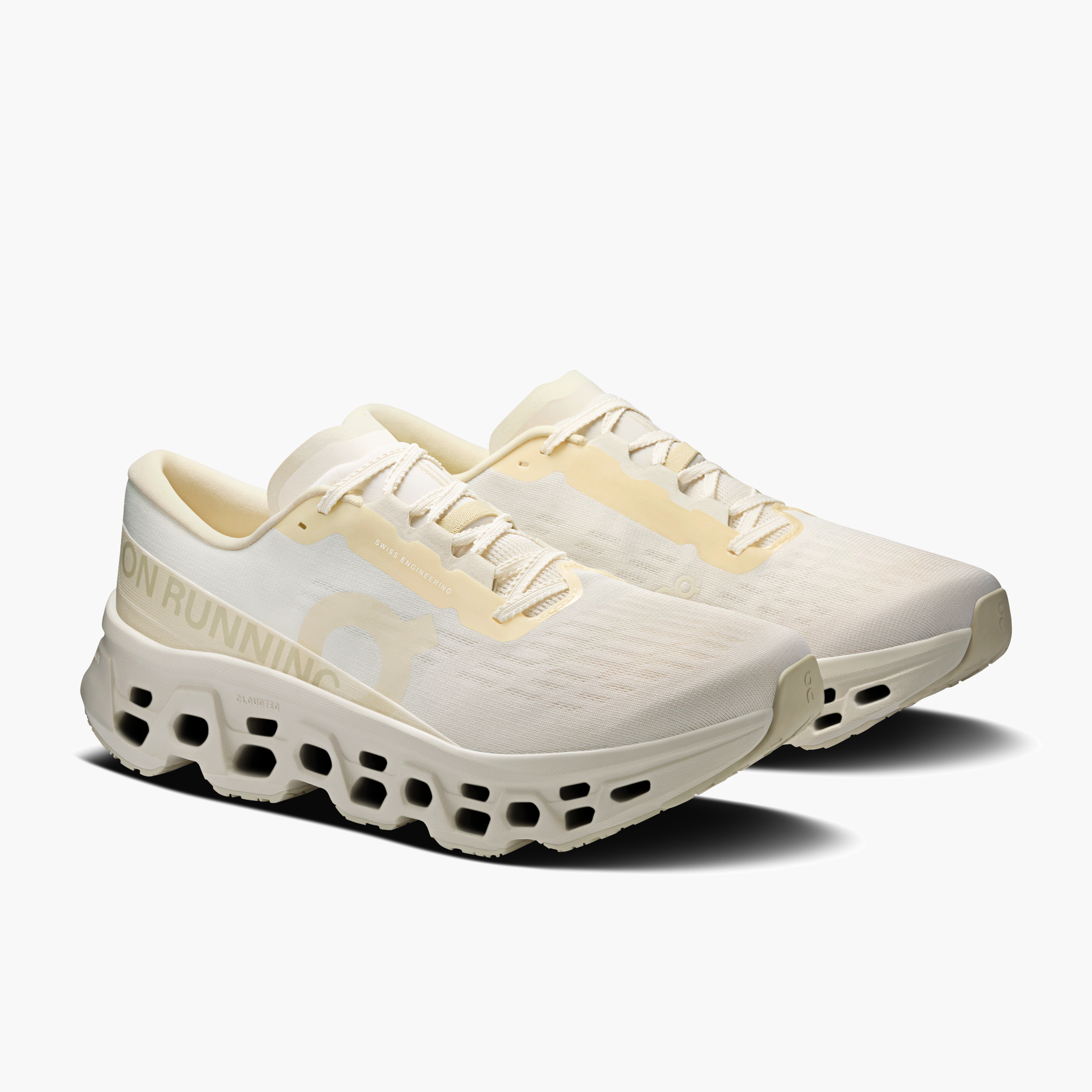 3/4 angle shot of Men's Cloudmonster 3 in Ivory | Ray