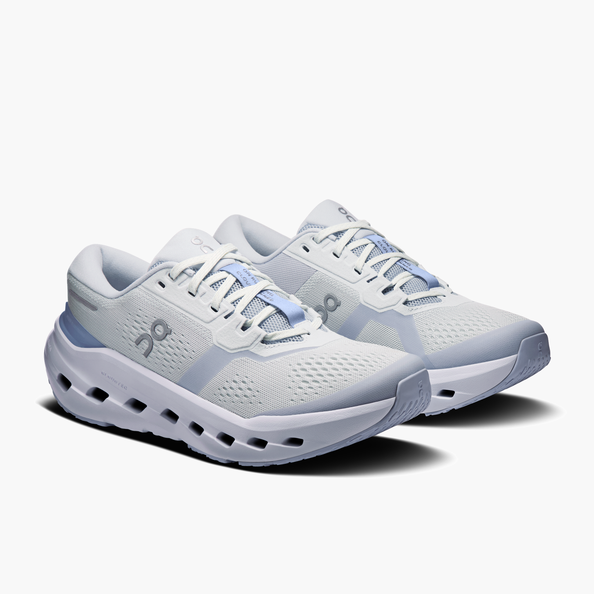 3/4 angle shot of Women's Cloudrunner 3 in Heather | Marsh