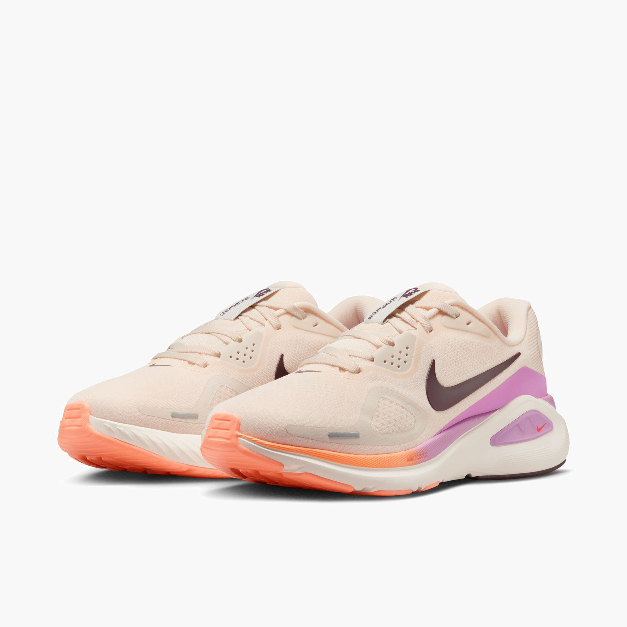 3/4 angle shot of Women's Structure 26 in Chalk / Tattoo-Lt Magenta-Orange Pulse
