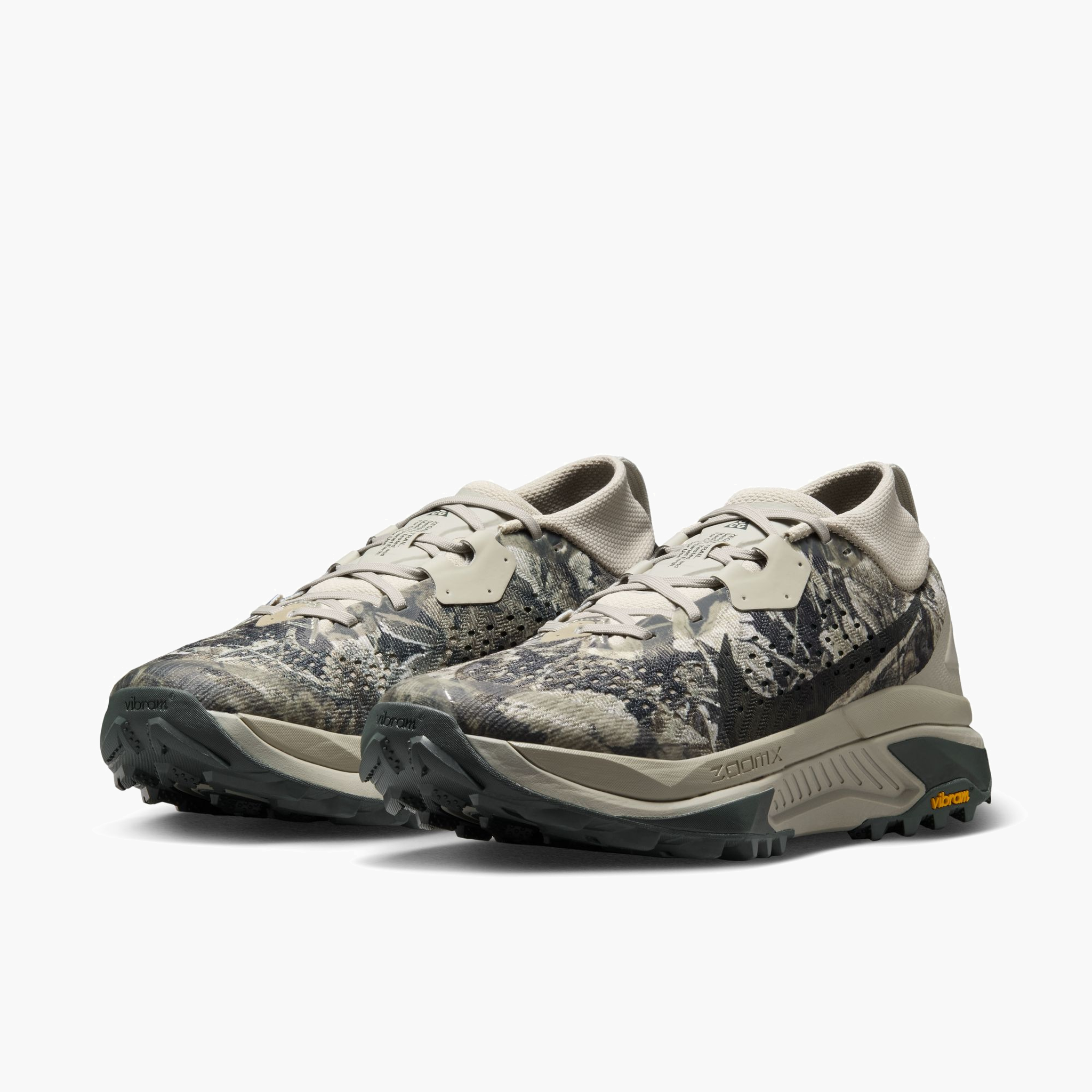 3/4 angle shot of Women's ACG Zegama in Spruce Fog / Black Spruce-Sea Glass-Black