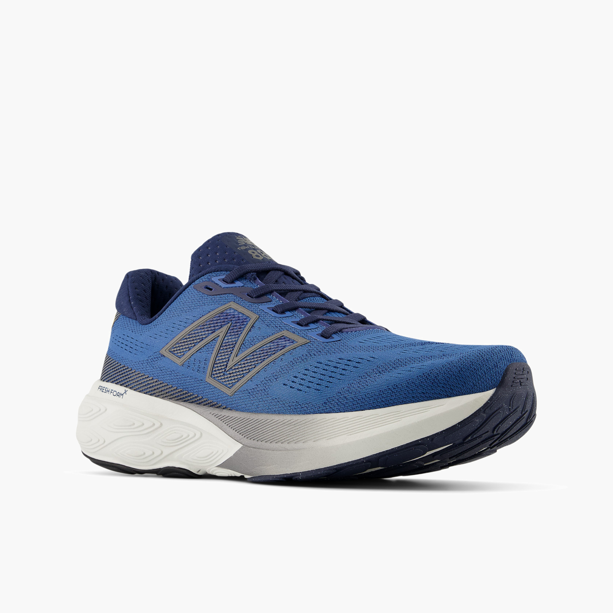 3/4 angle shot of Men's 880 v15 in Sea Stone