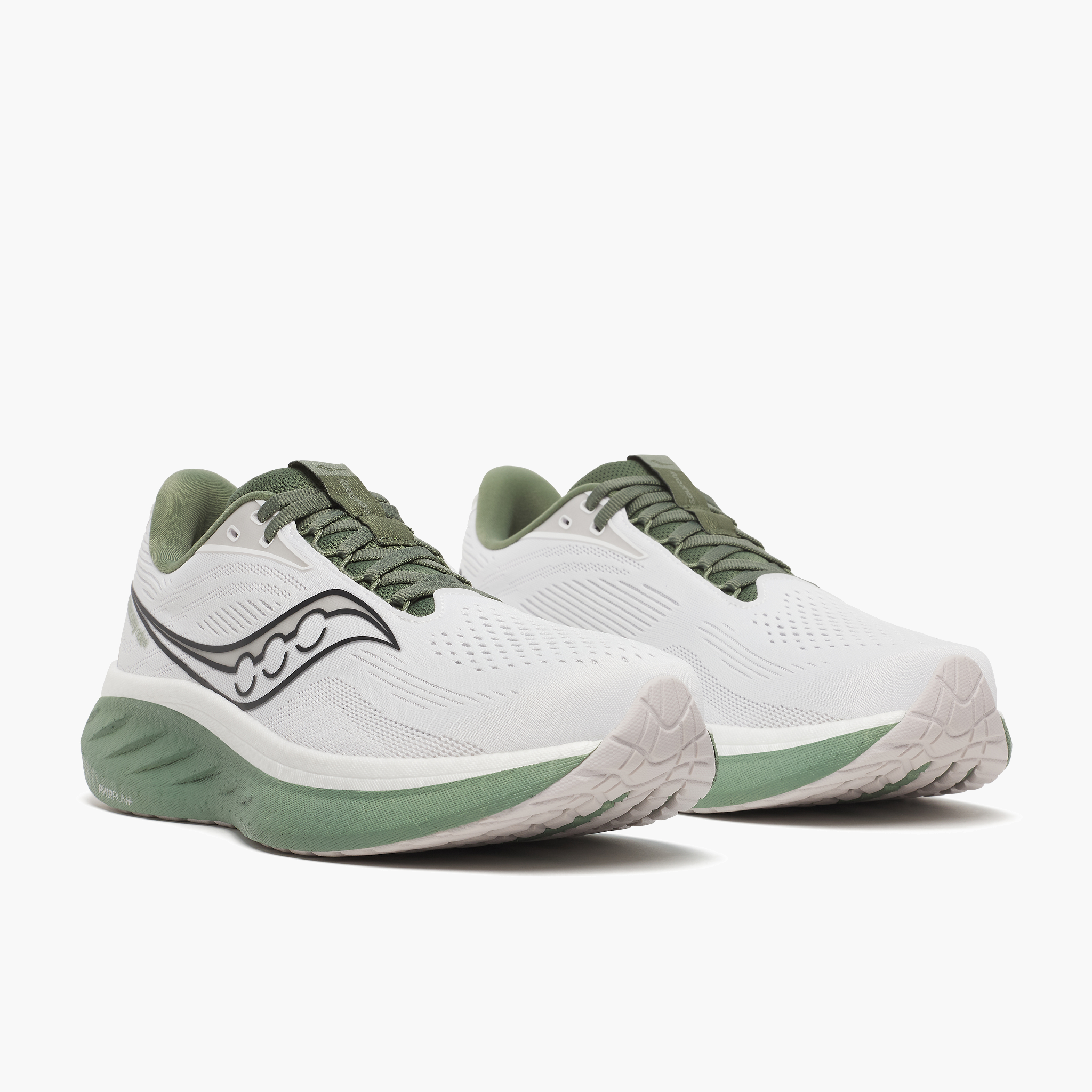 3/4 angle shot of Men's Ride 18 in White/olivine