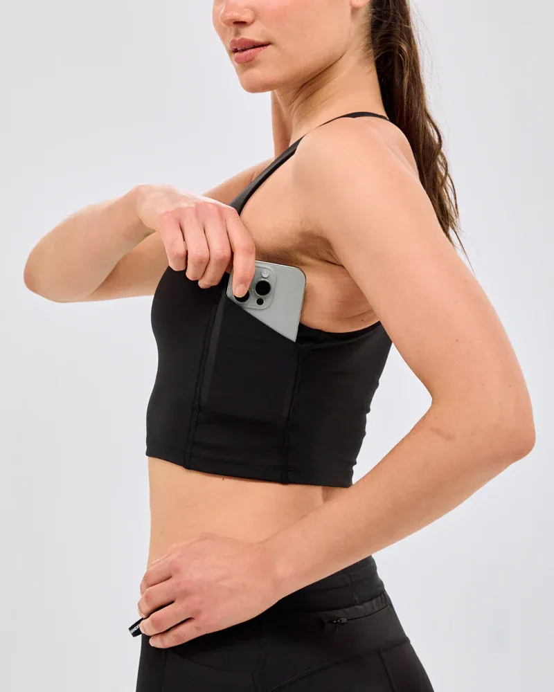 Women s Stamina Scoop Neck Race Crop in Black - 4