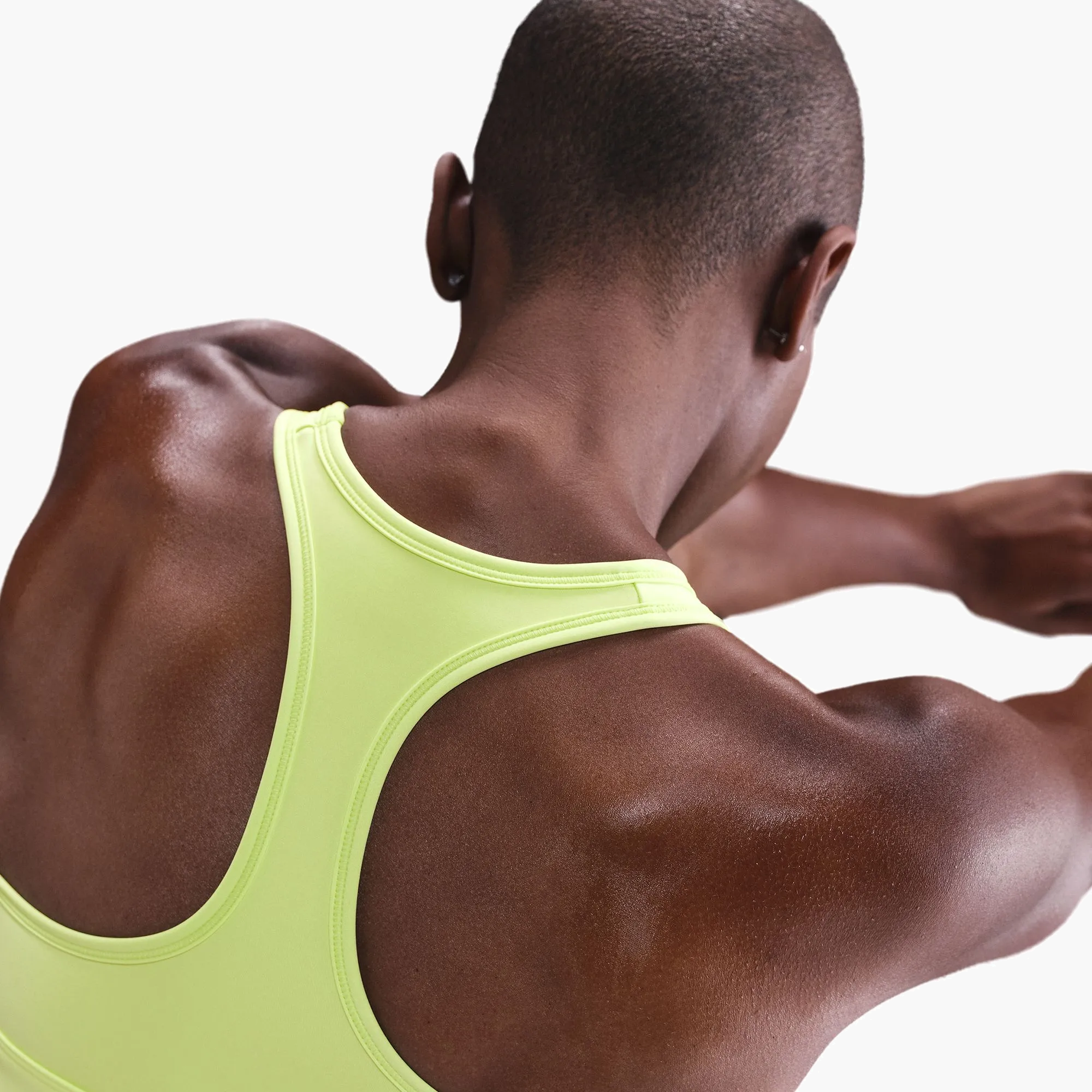 Swoosh Medium Support Bra in LT Lemon Twist - 5
