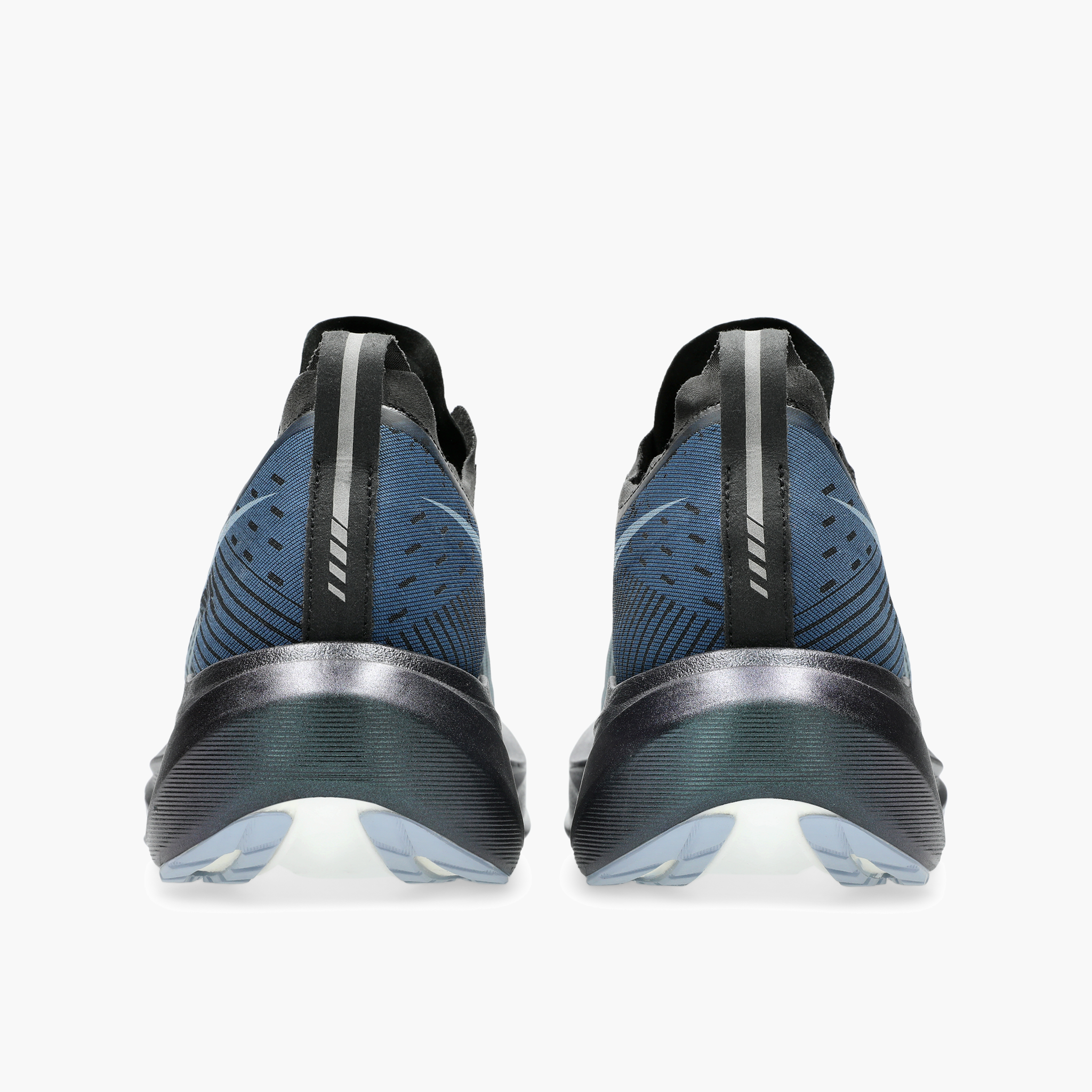Heel angle shot of All Gender Megablast in Black / White