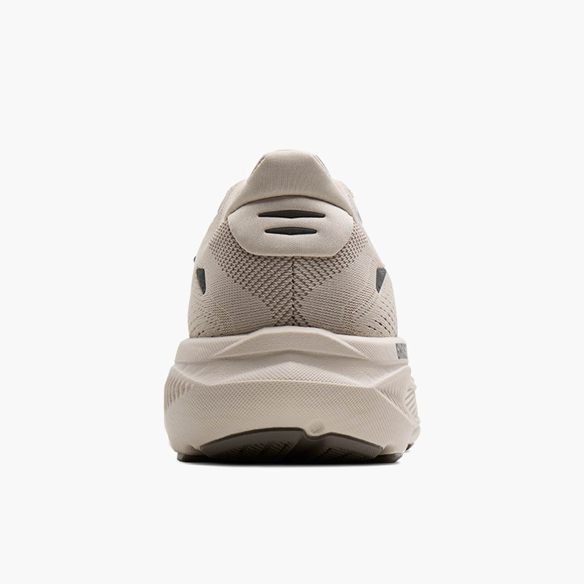 Heel angle shot of Men's Ghost 18 in Chateau / Black / Morel