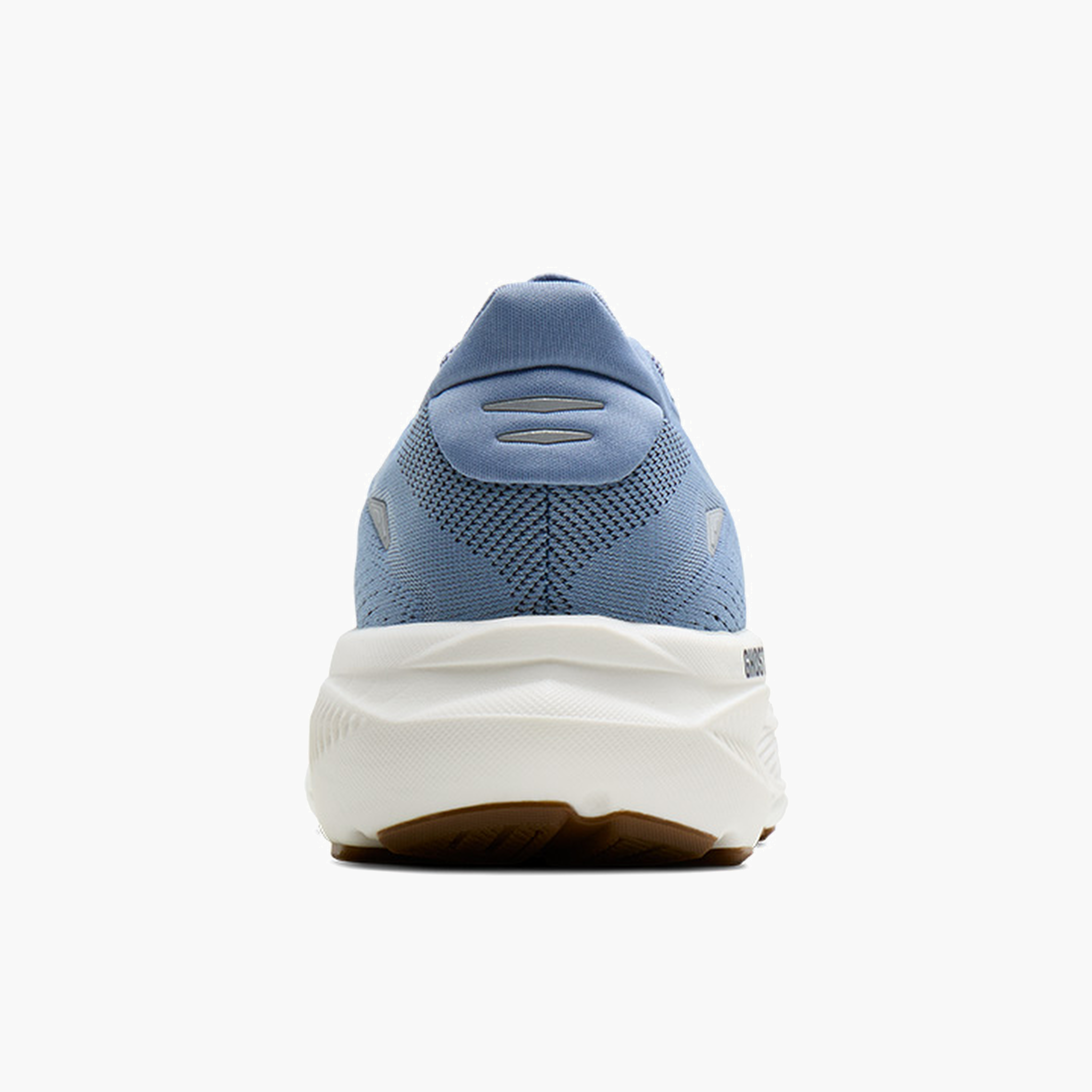 Heel angle shot of Men's Ghost 18 in Rain Washed / Navy / Coconut