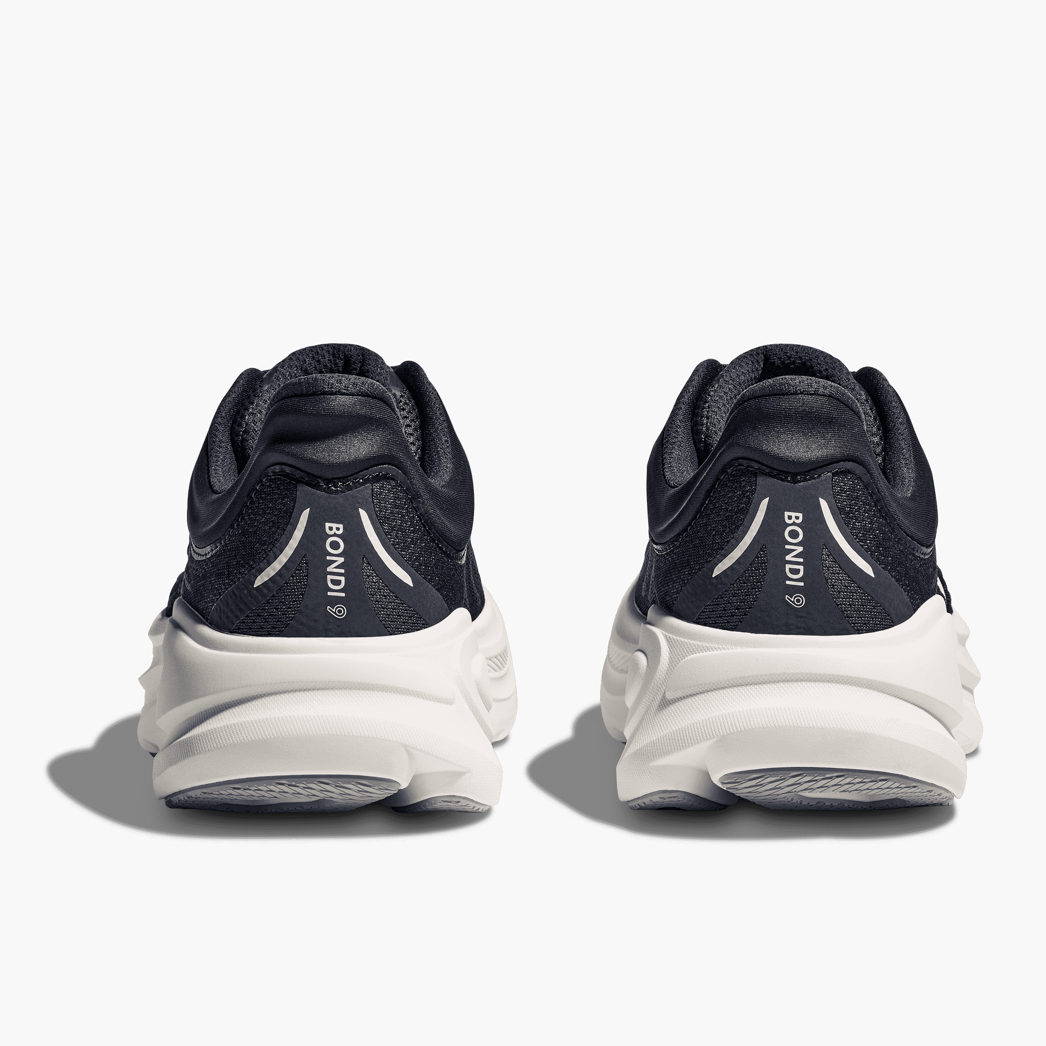 Heel angle shot of Men's Bondi 9 in Varsity Navy / White
