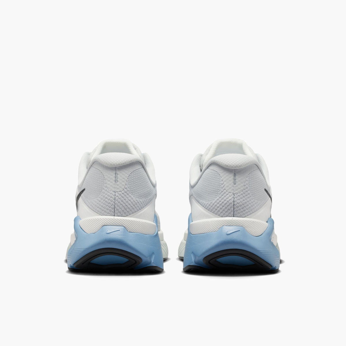 Heel angle shot of Men's Structure Plus in Grey Fog / Medium Ash-Summit White