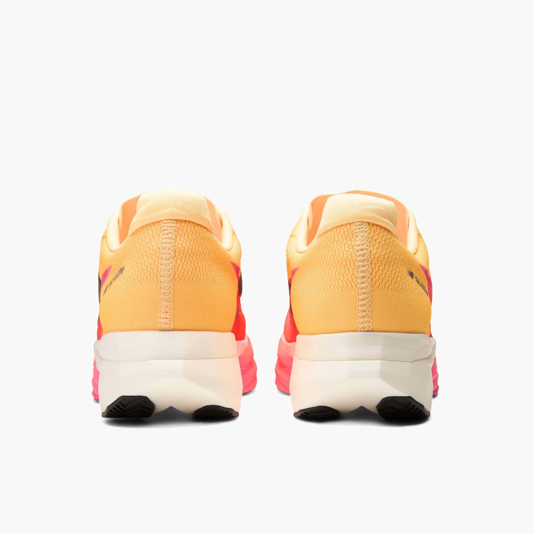 Heel angle shot of Men's Supercomp Elite v5 in Tangerineheat / Whitepeach / Pinkheat