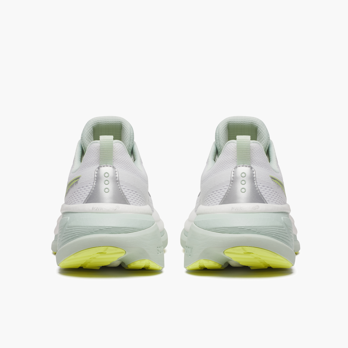 Heel angle shot of Women's Hurricane 25 in White / Mist