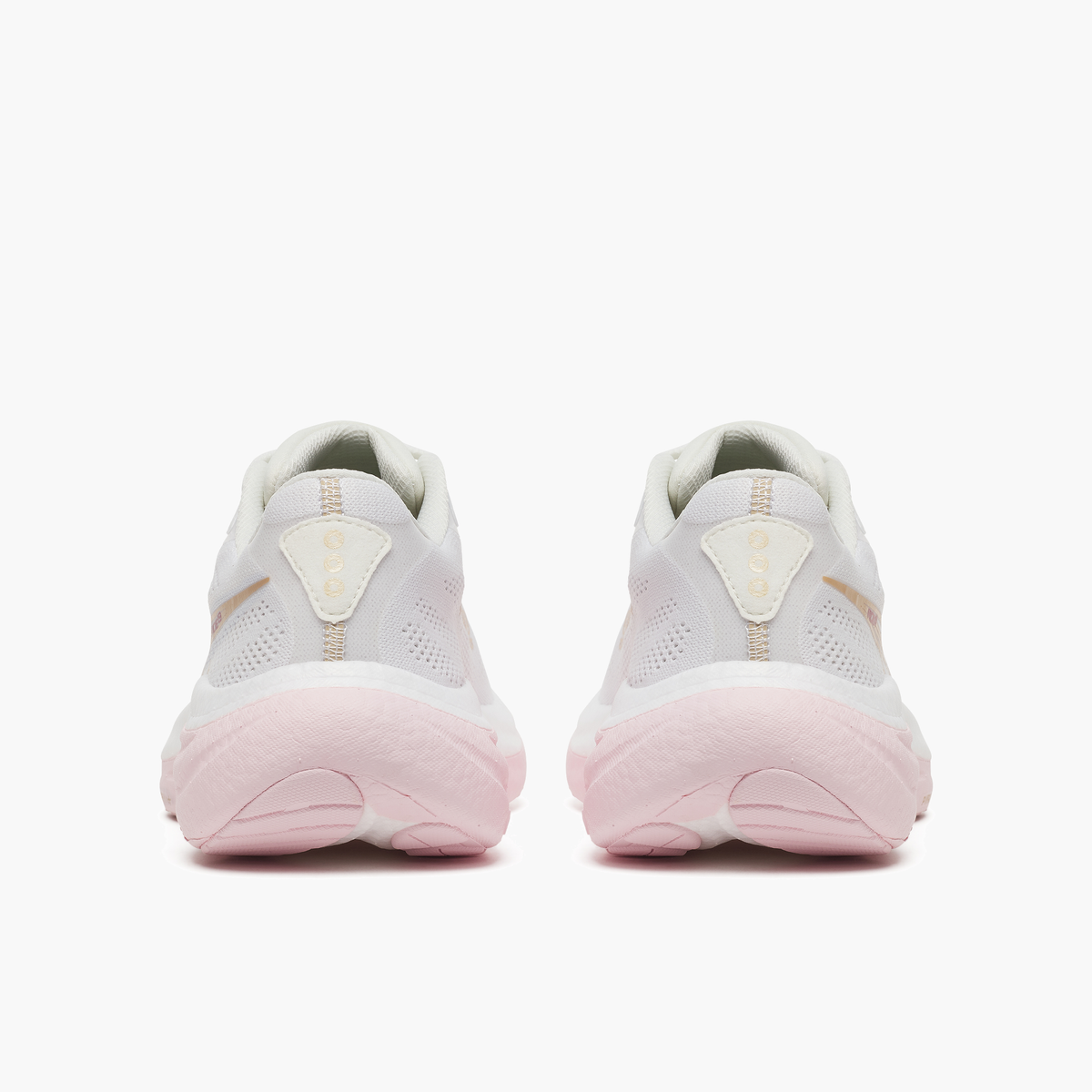 Heel angle shot of Women's Ride 19 in White / Silk