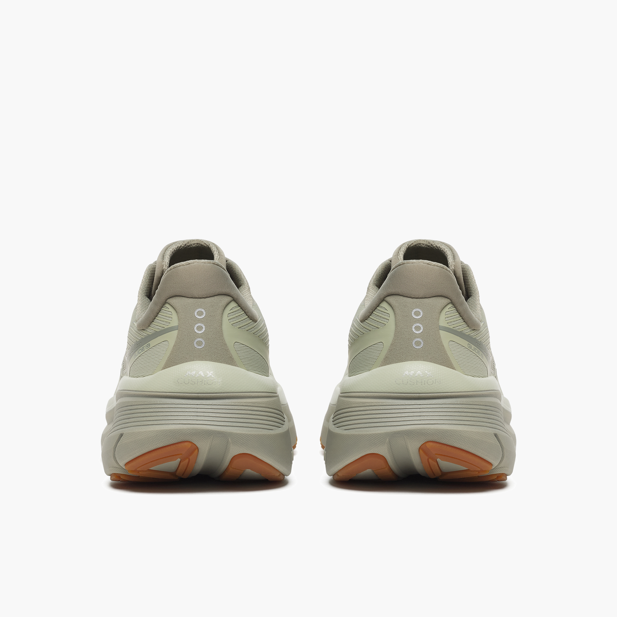 Heel angle shot of Men's Guide 19 in Sage / Gum