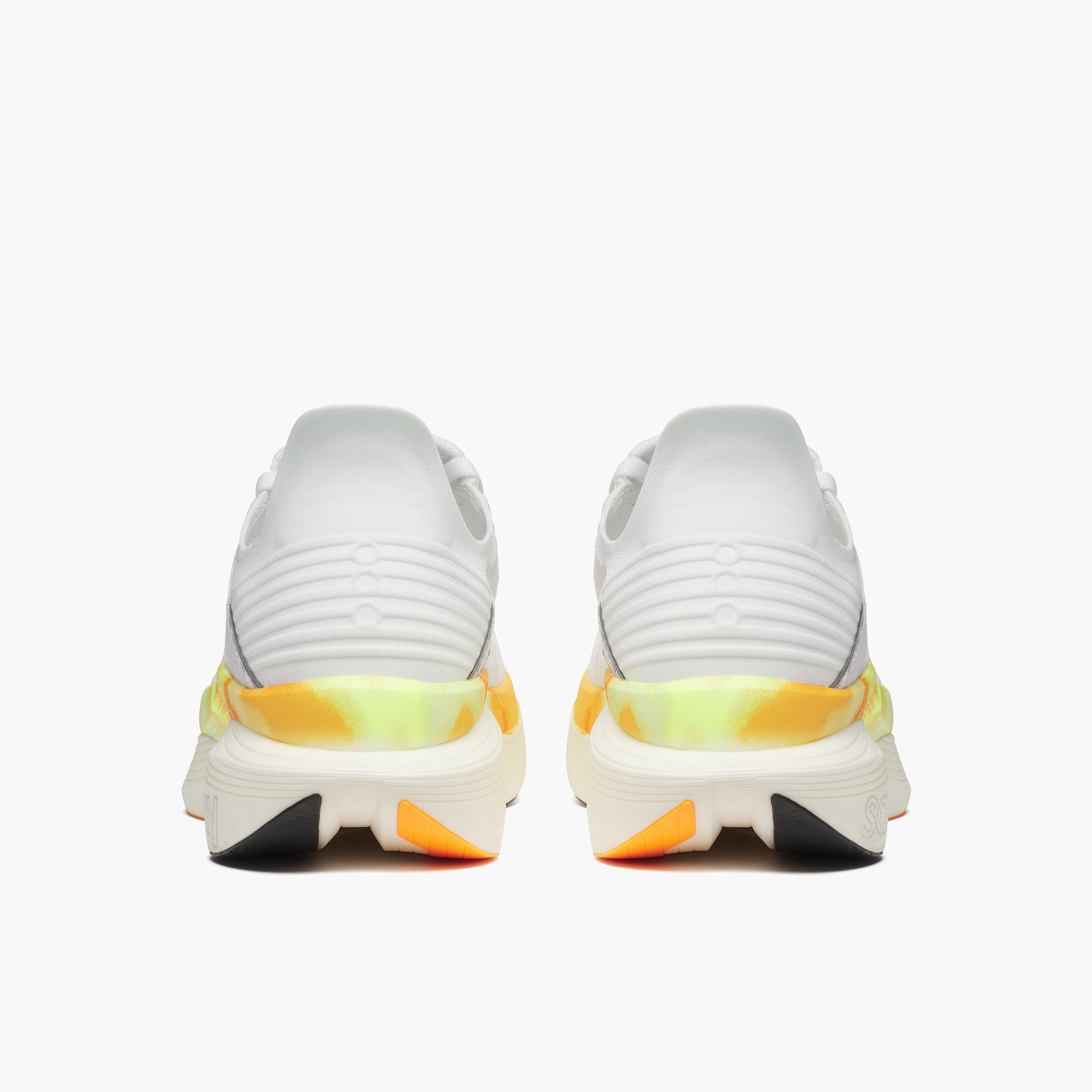 Heel angle shot of Men's Endorphin Elite 2 in White/peel