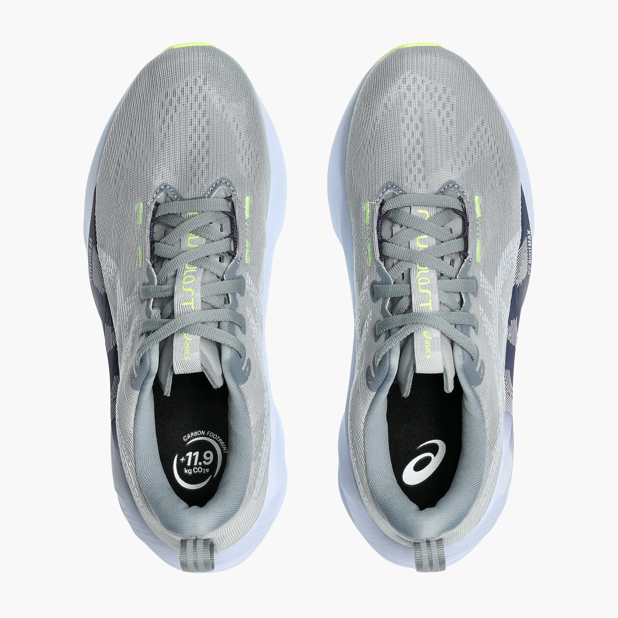 Overhead angle shot of Women's Novablast 5 in Gravel / Blue Fade