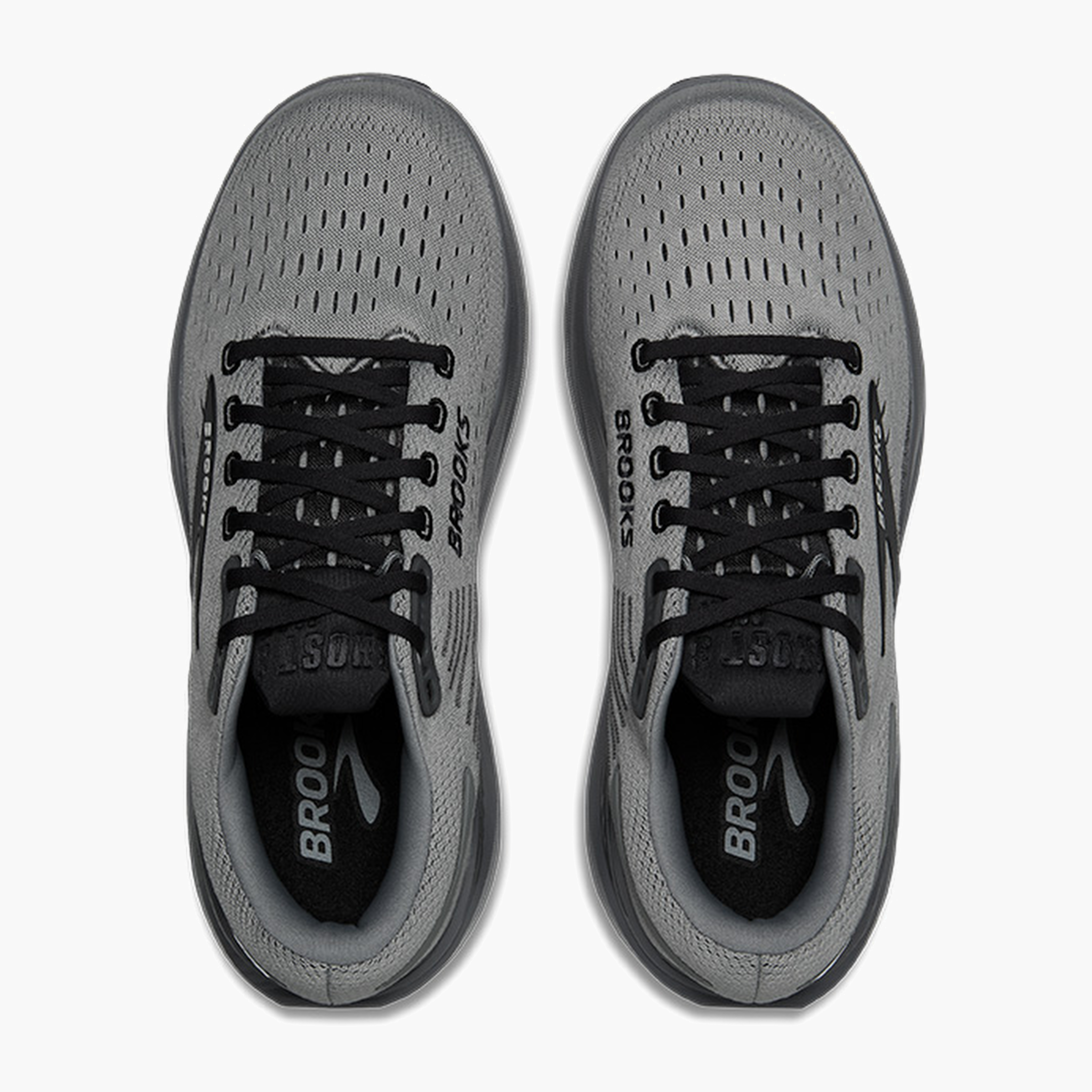 Overhead angle shot of Men's Ghost Max 3 in Primer Grey / Ebony