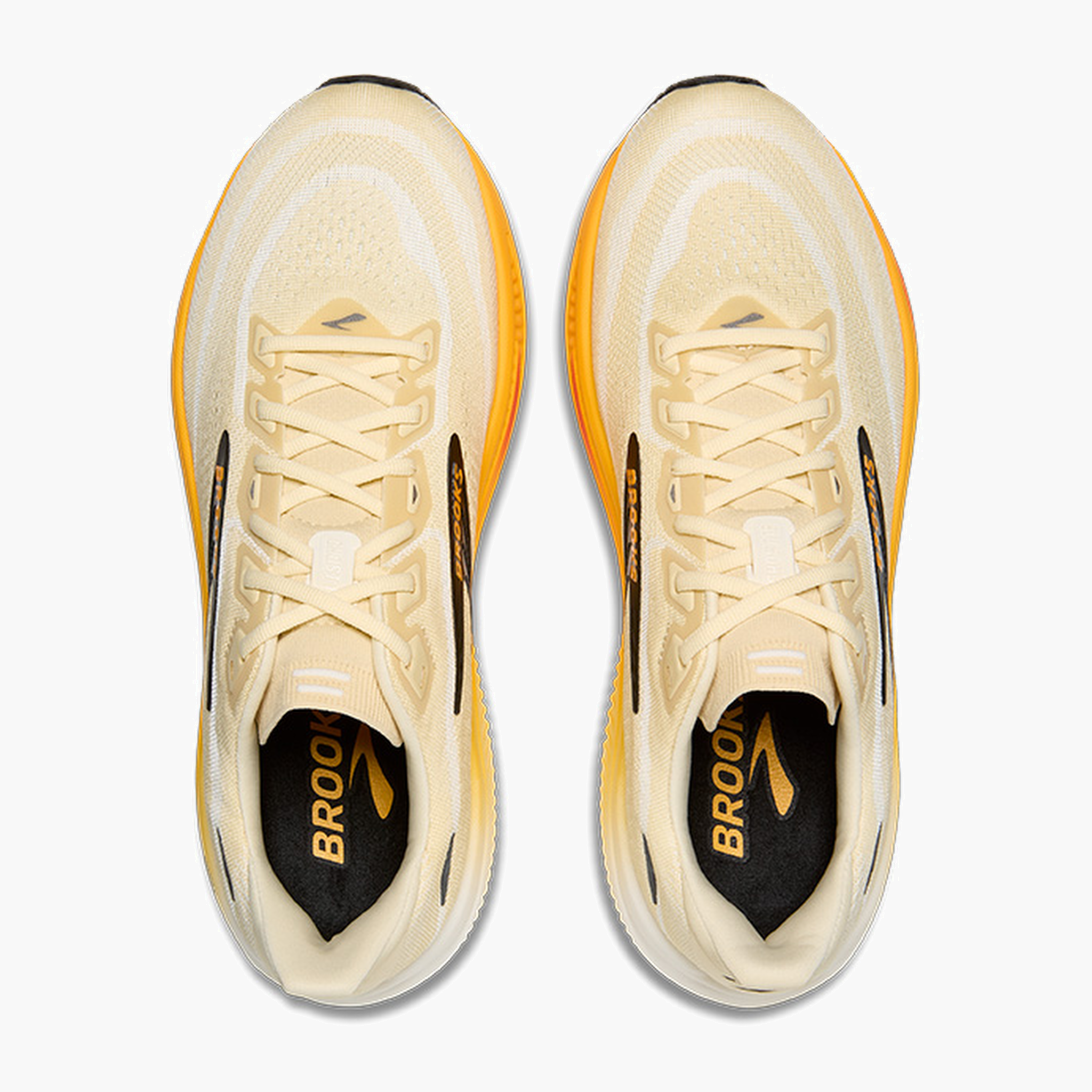 Overhead angle shot of Men's Ghost 18 in Rutabaga / Tigerlily / Orange