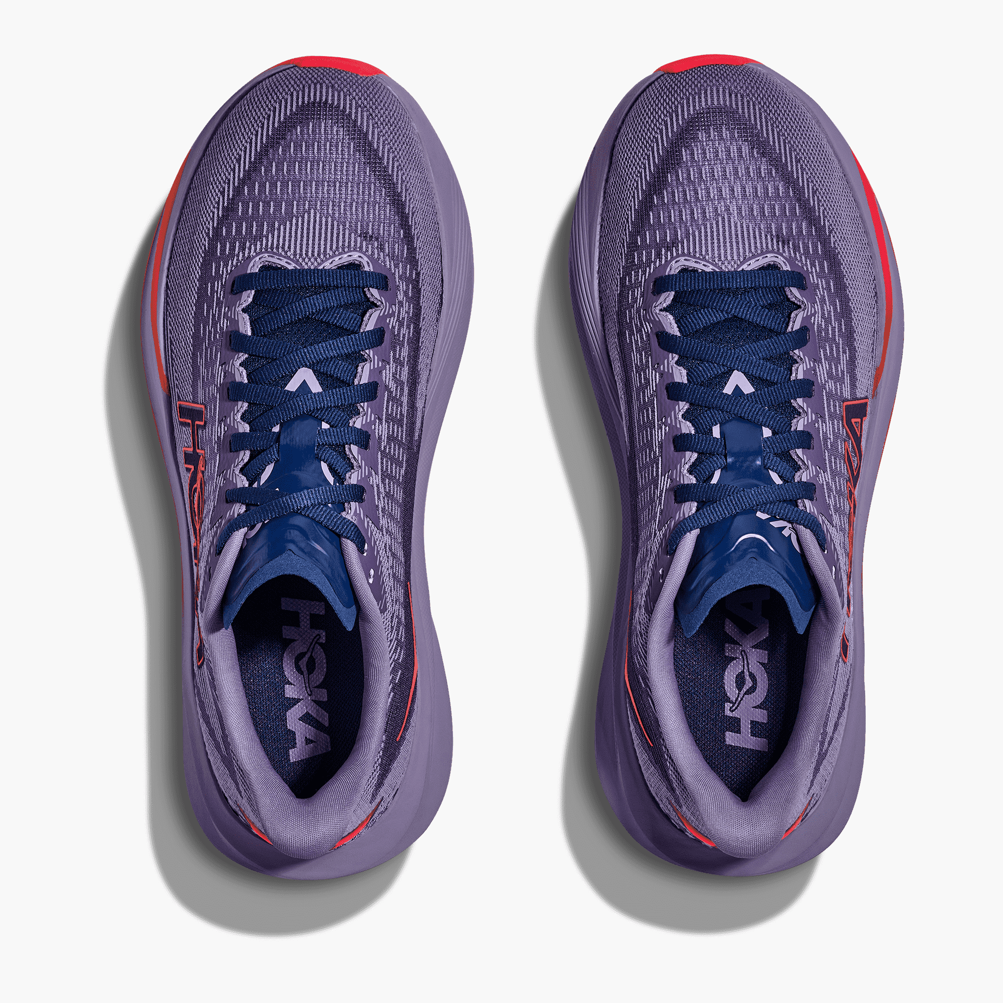 Overhead angle shot of Women's Mach 7 in Berry Jam / Berry Patch