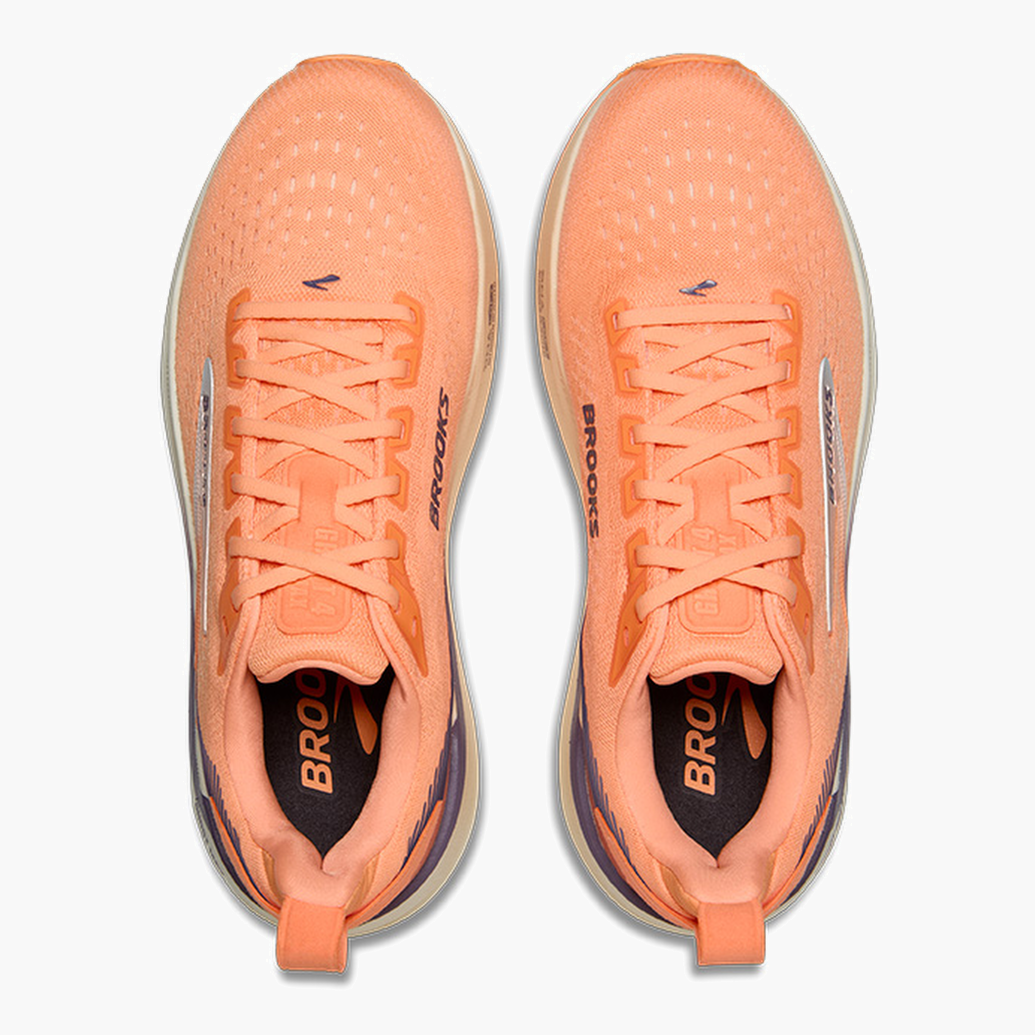 Overhead angle shot of Women's Ghost Max 4 in Cyber Peach / Grape / Bluewash