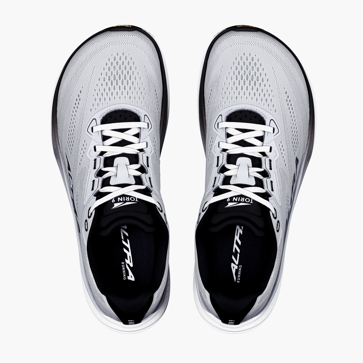 Overhead angle shot of Men's Torin 9 in Ultimate Grey / Blk / Vpblu
