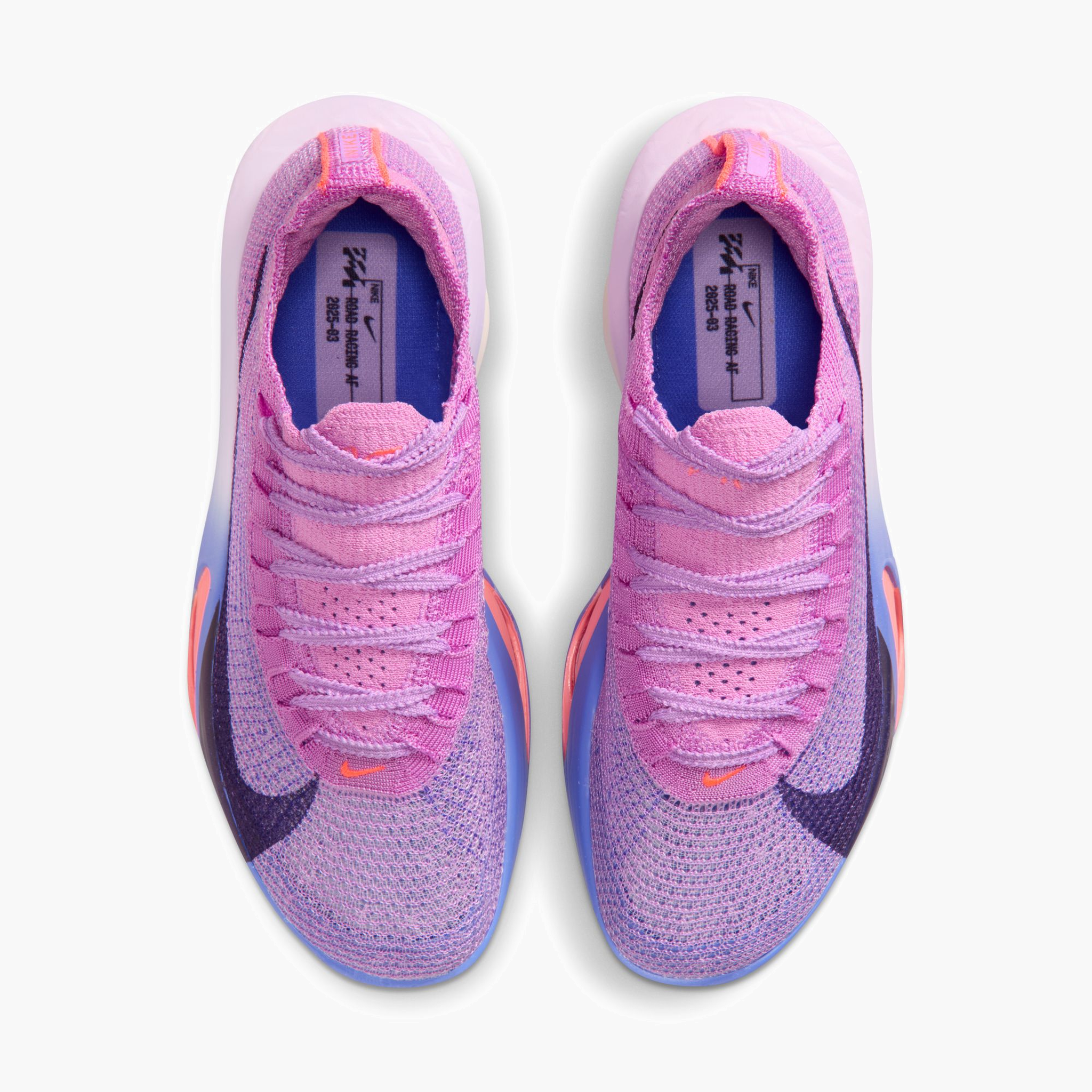 Overhead angle shot of Women's Alphafly 3 in Fuchsia Glow / Purple Dynasty