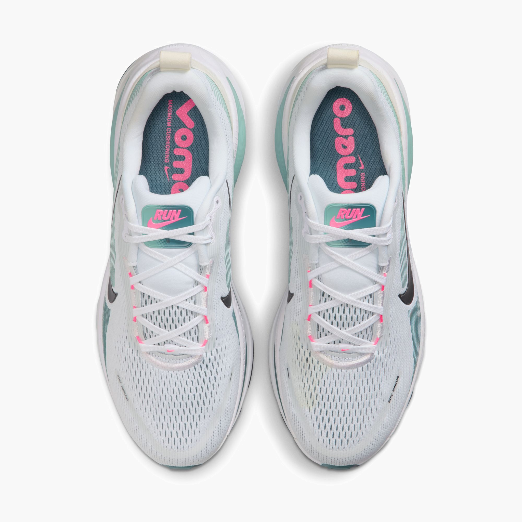 Overhead angle shot of Men's Vomero 18 in White / Black-Mineral Slate-Mineral