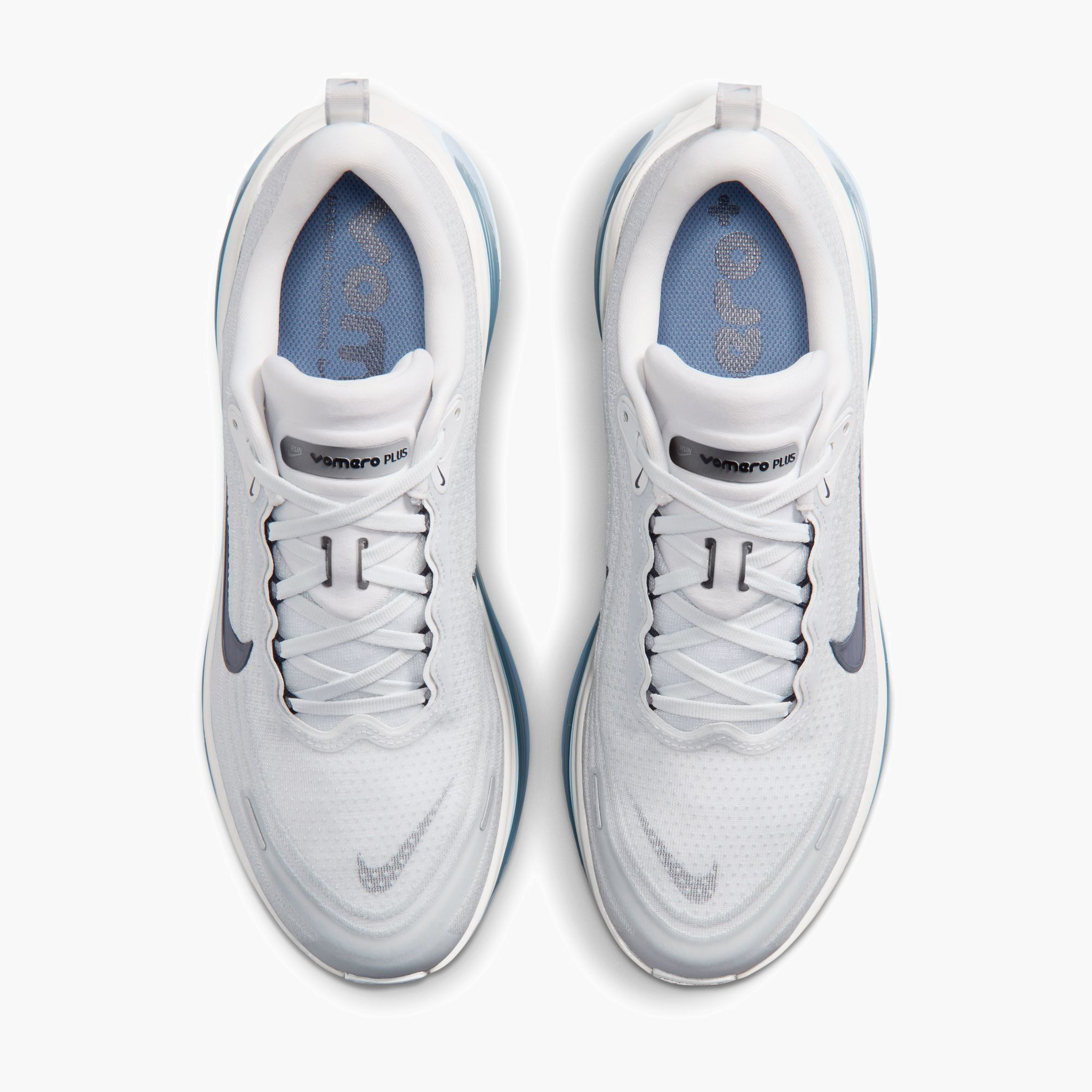 Overhead angle shot of Men's Vomero Plus in Off White / Obsidian-Grey Fog-Thunderstorm