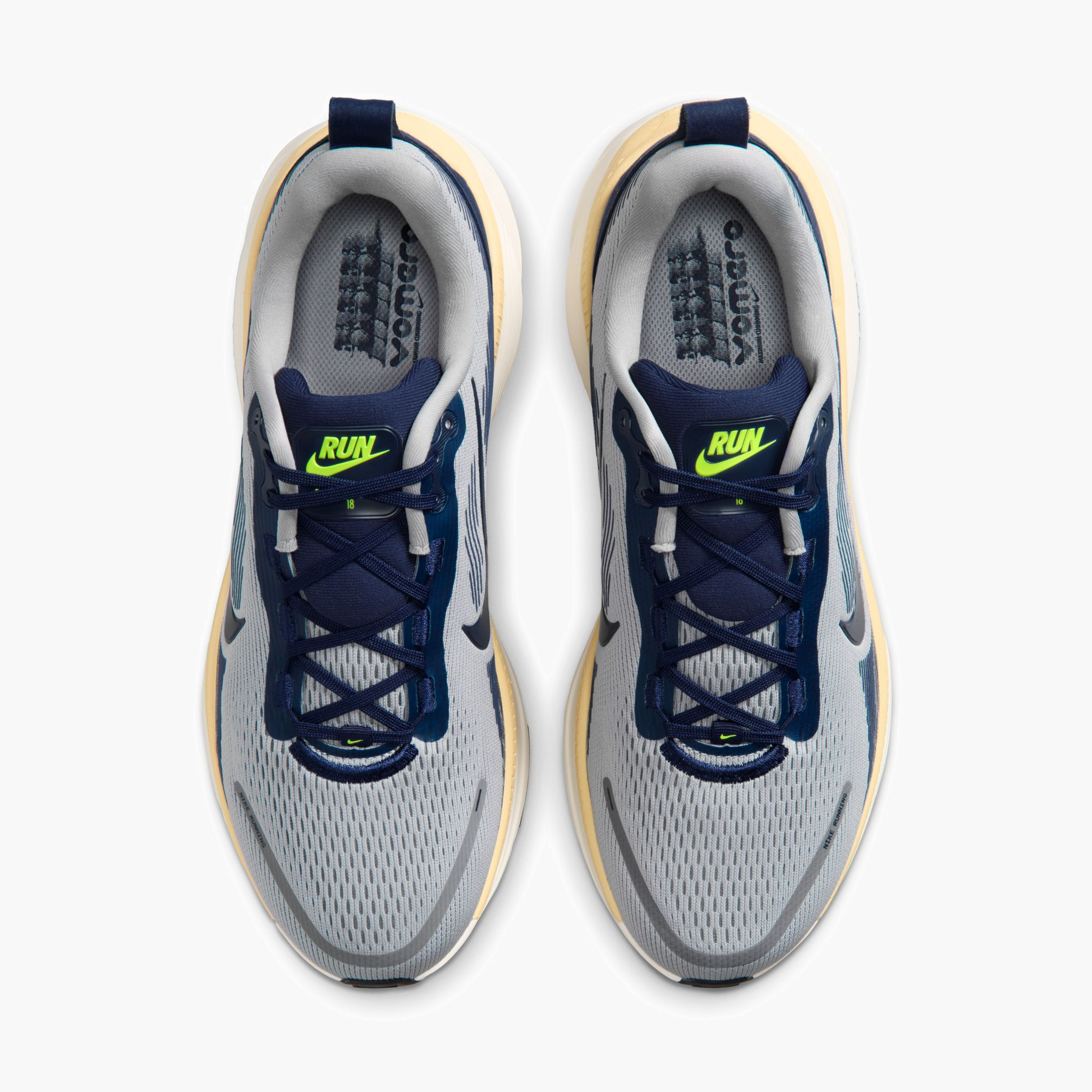 Overhead angle shot of Men's Vomero 18 in Wolf Grey / Midnight Navy-Pewter-Sail