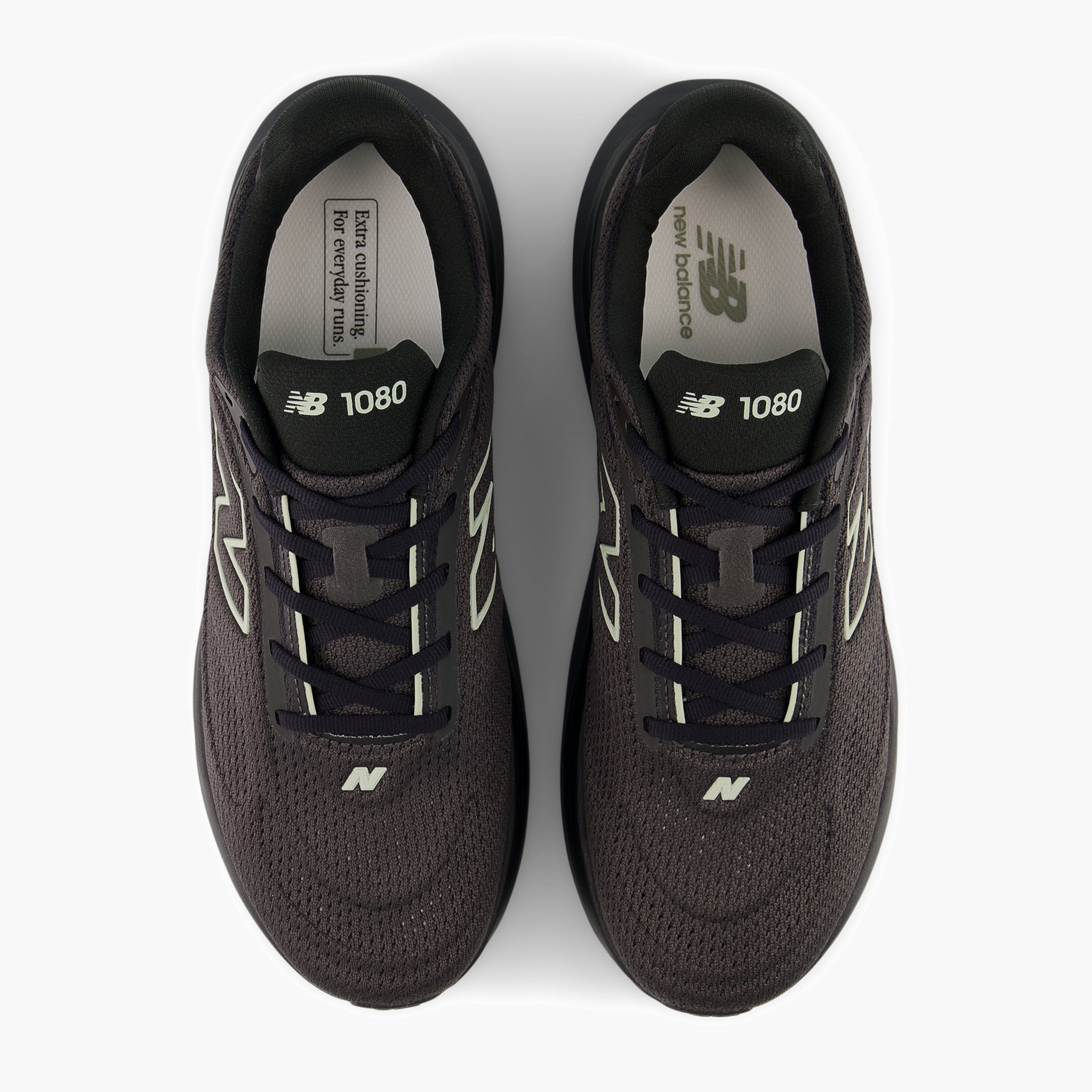 Overhead angle shot of Men's 1080 v15 in Black / Fadedblack / Olivine